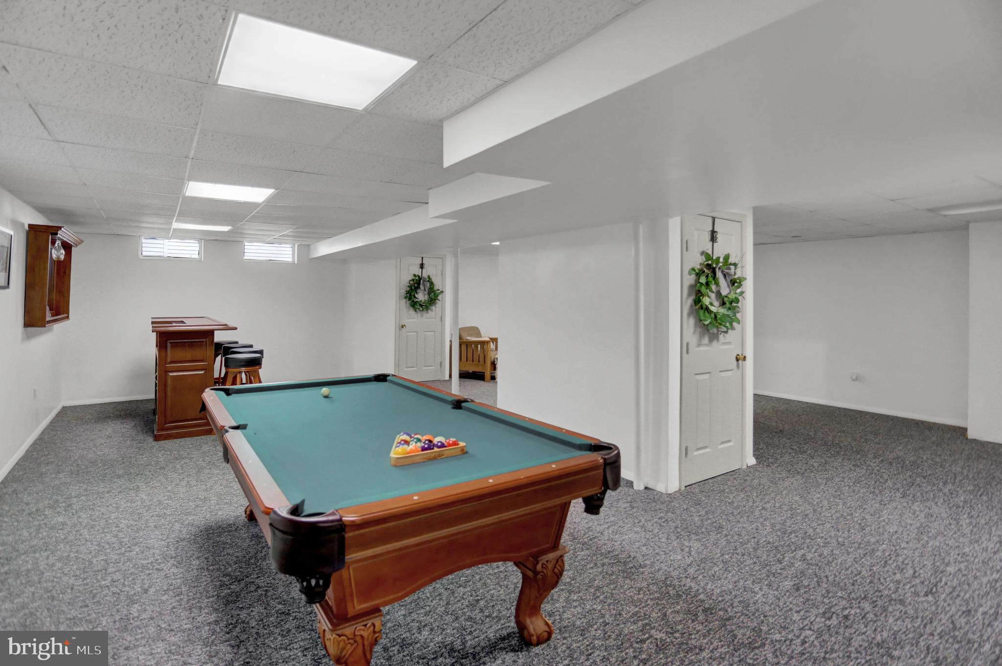 EAGLEVIEW ESTATES - Residential