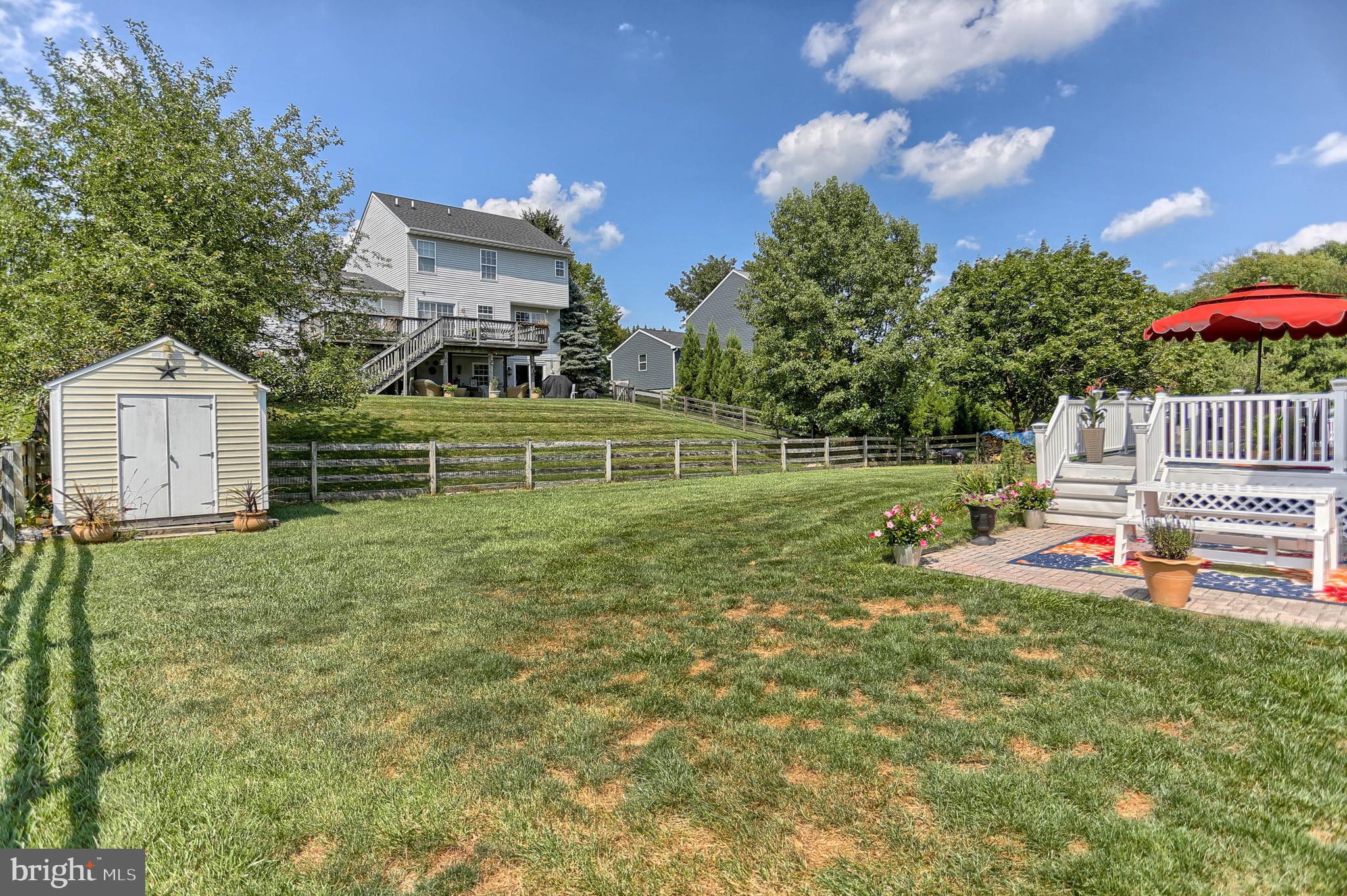 EAGLEVIEW ESTATES - Residential