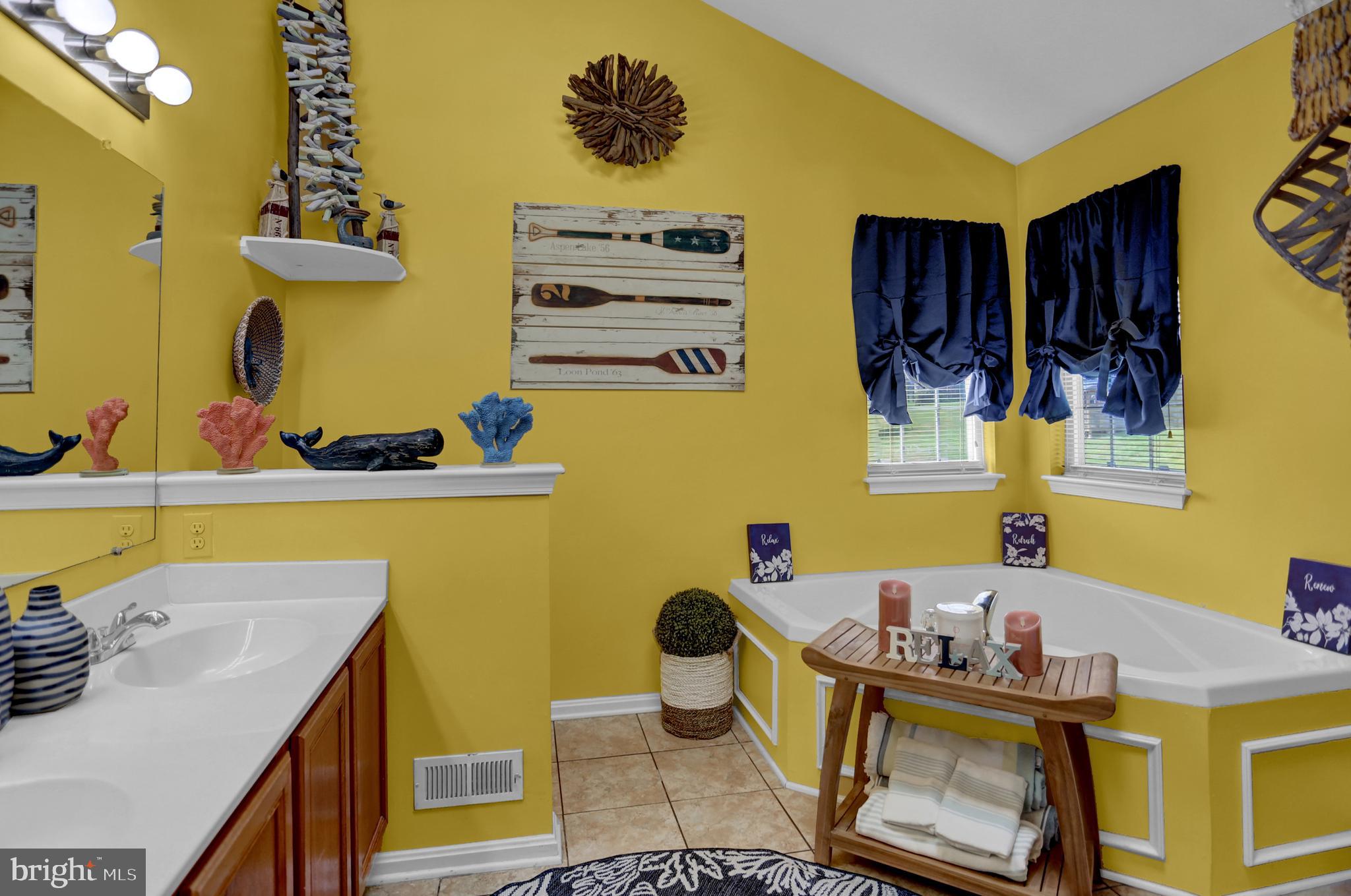 EAGLEVIEW ESTATES - Residential