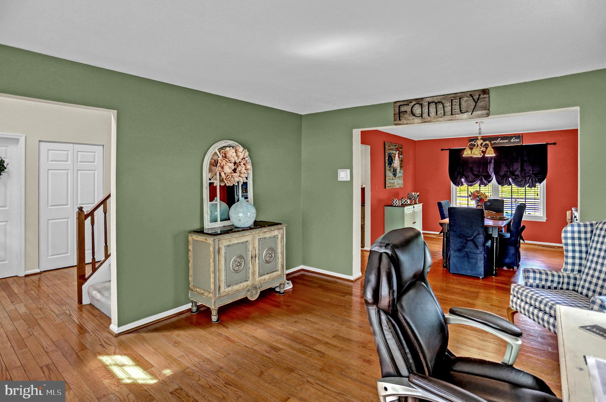 EAGLEVIEW ESTATES - Residential