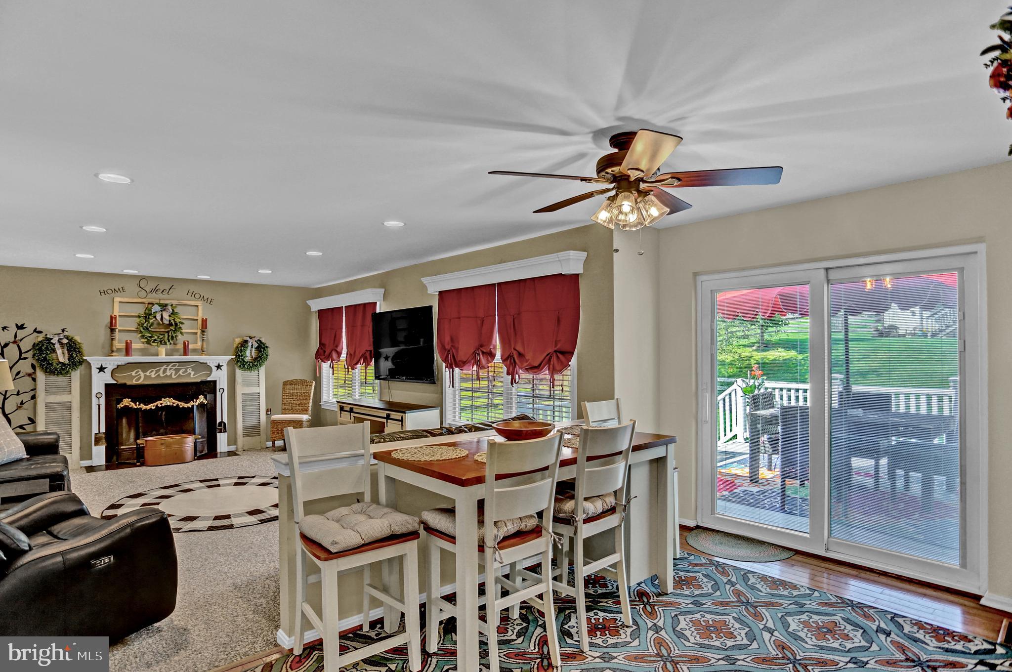 EAGLEVIEW ESTATES - Residential