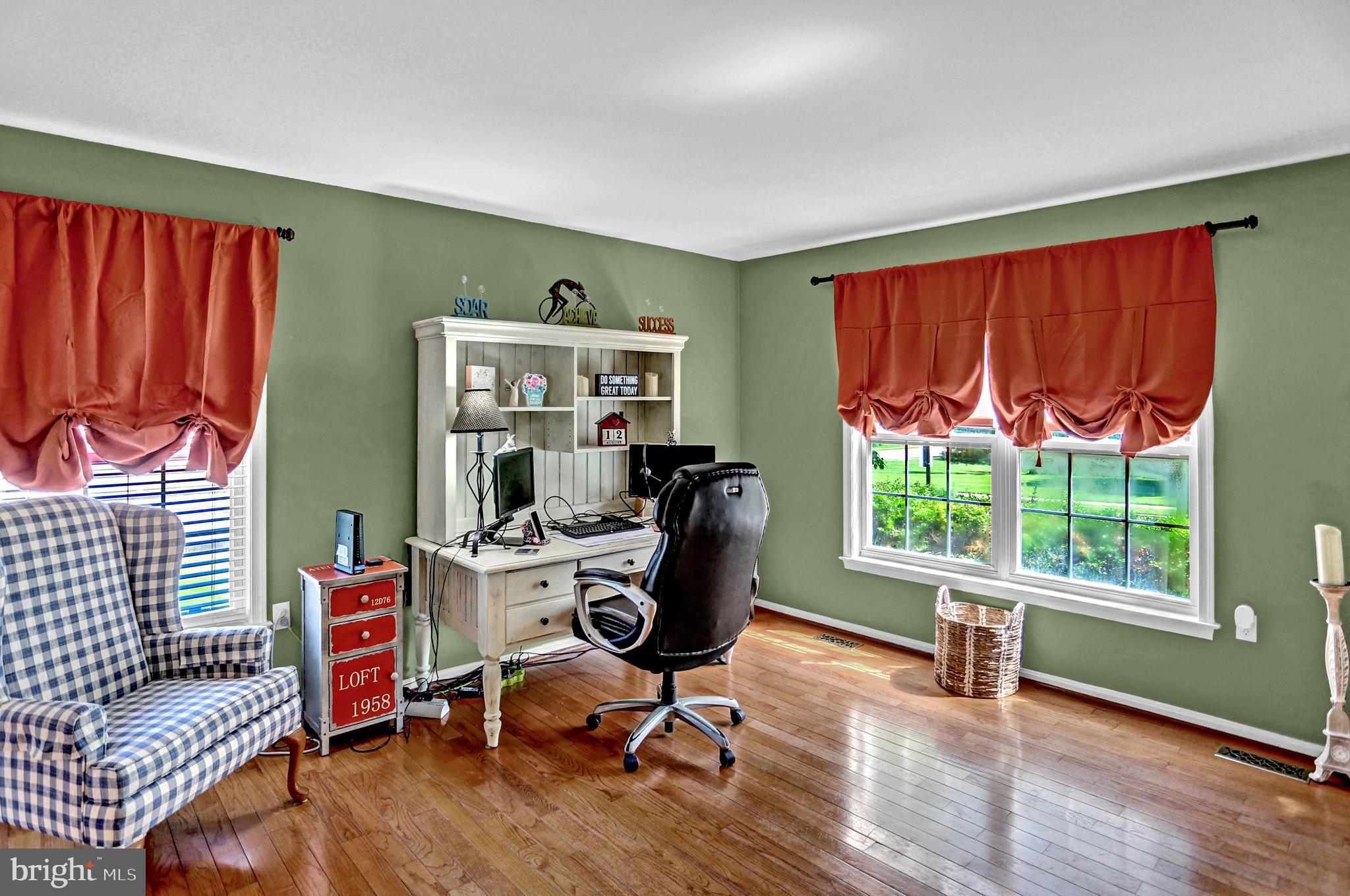 EAGLEVIEW ESTATES - Residential