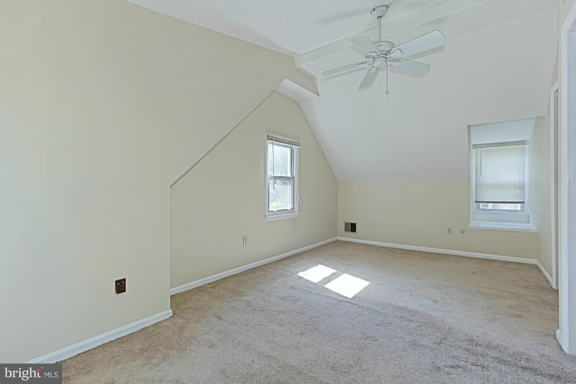 ADDISON HEIGHTS - Residential Lease