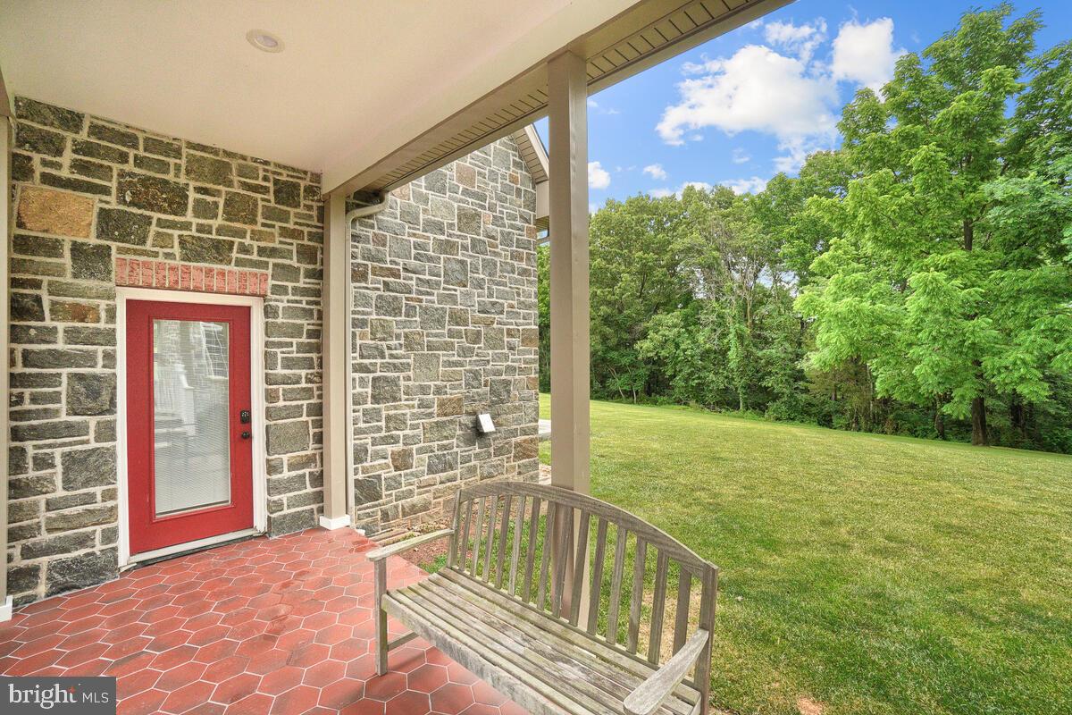 DAMASCUS OUTSIDE - Residential