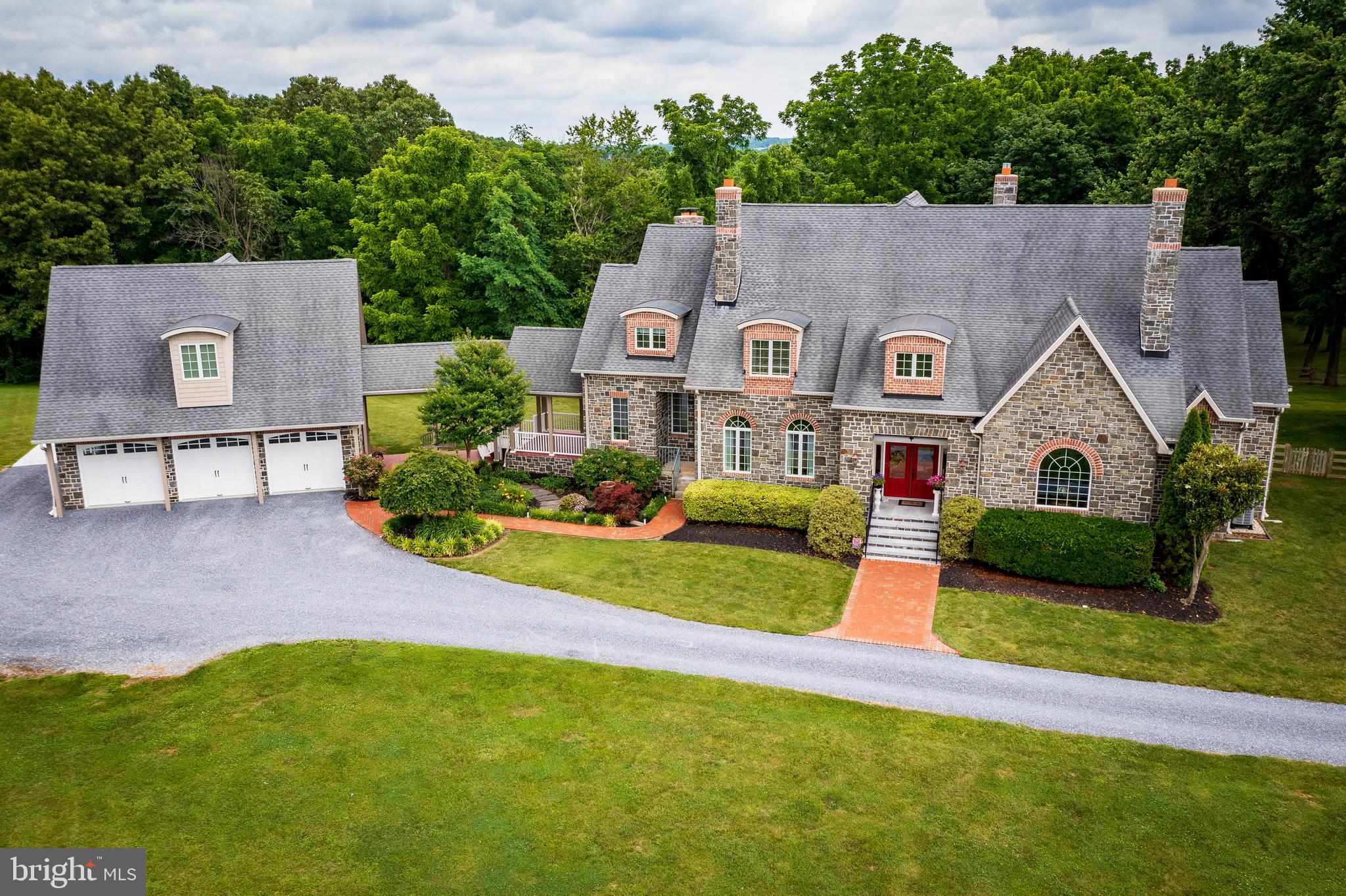 DAMASCUS OUTSIDE - Residential