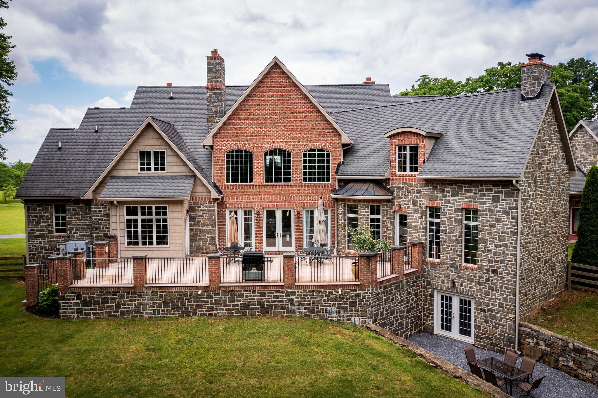 DAMASCUS OUTSIDE - Residential