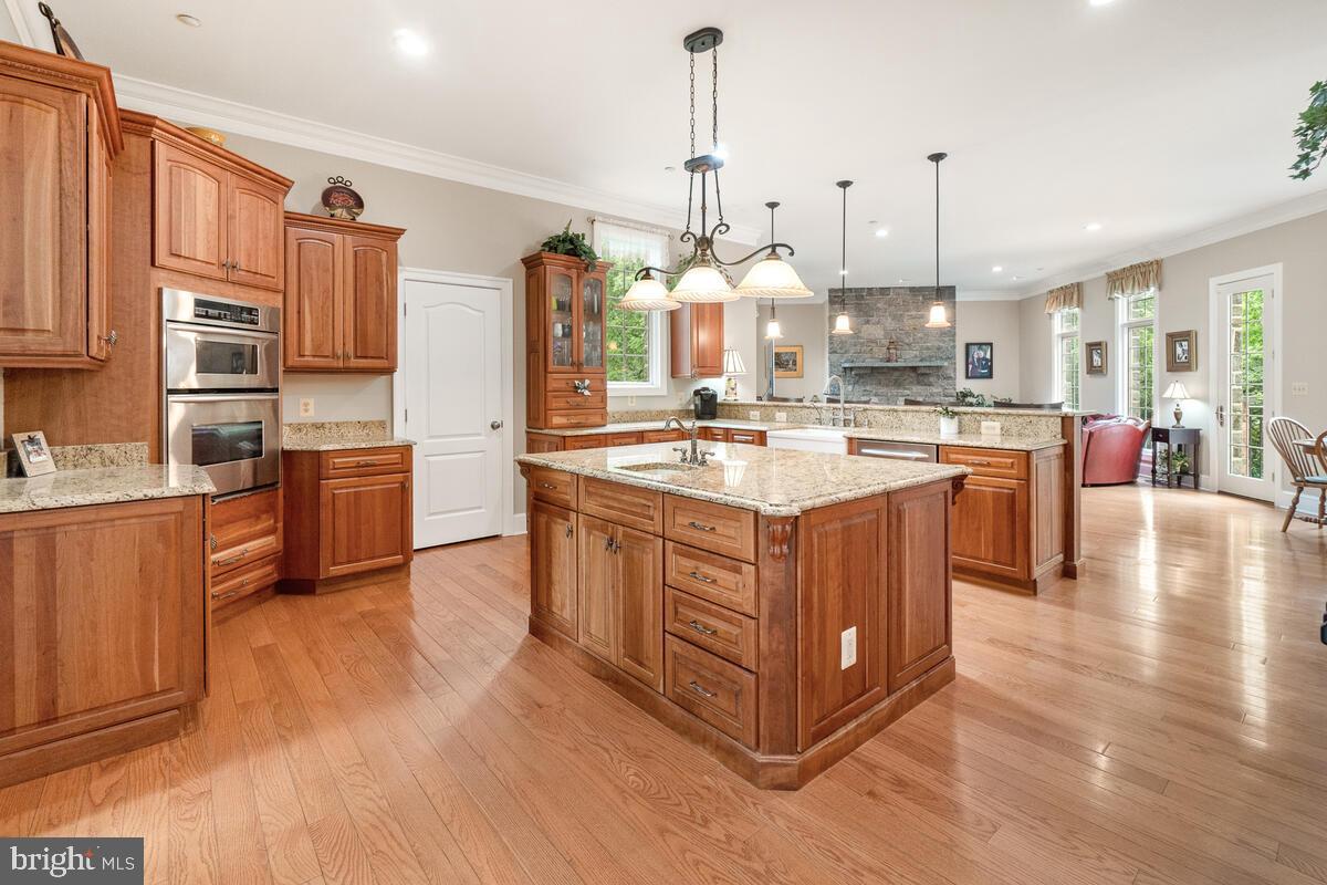 DAMASCUS OUTSIDE - Residential