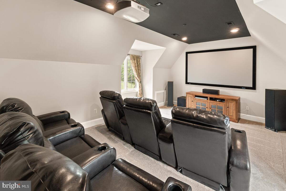 DAMASCUS OUTSIDE - Residential