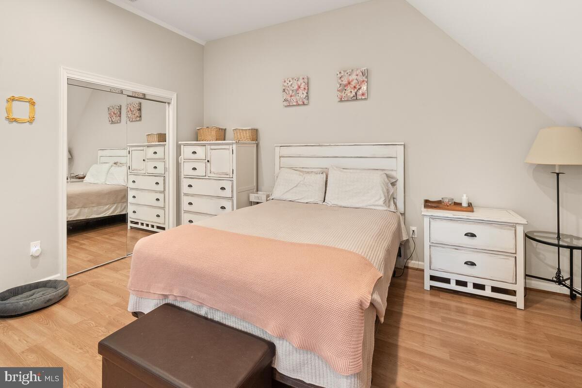 DAMASCUS OUTSIDE - Residential