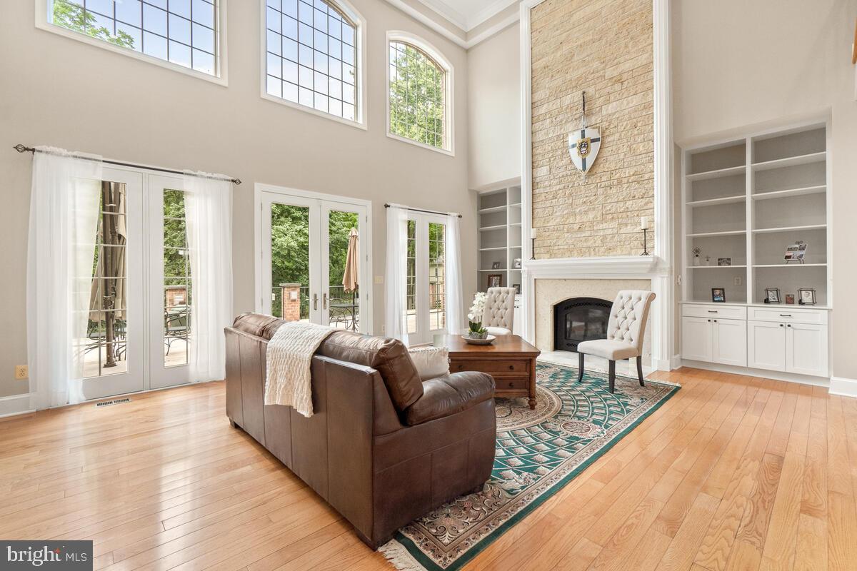 DAMASCUS OUTSIDE - Residential