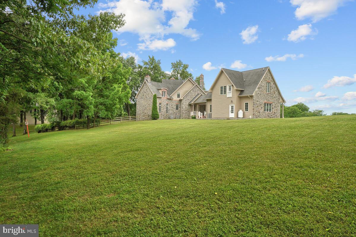 DAMASCUS OUTSIDE - Residential