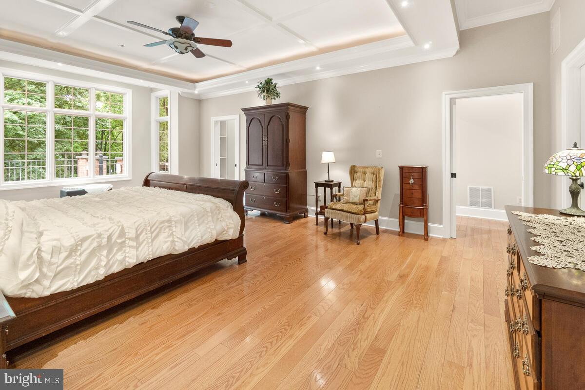 DAMASCUS OUTSIDE - Residential