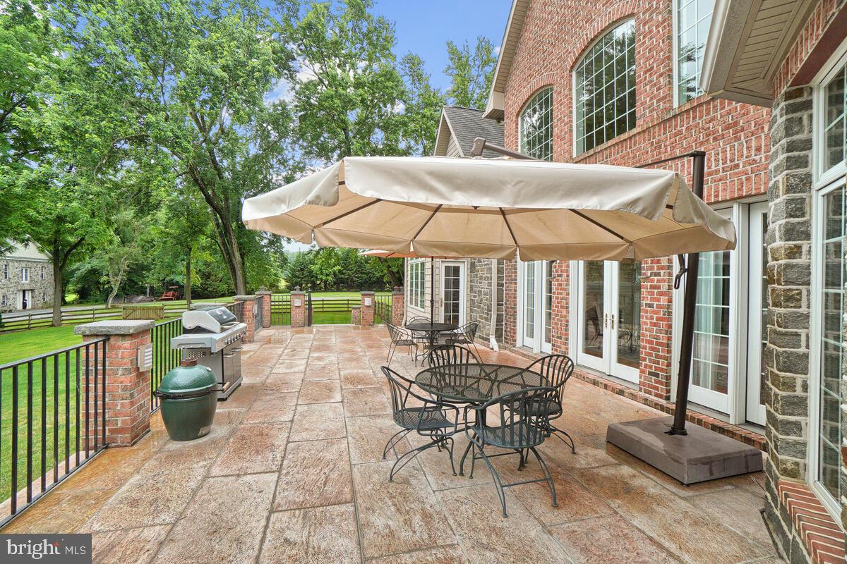 DAMASCUS OUTSIDE - Residential