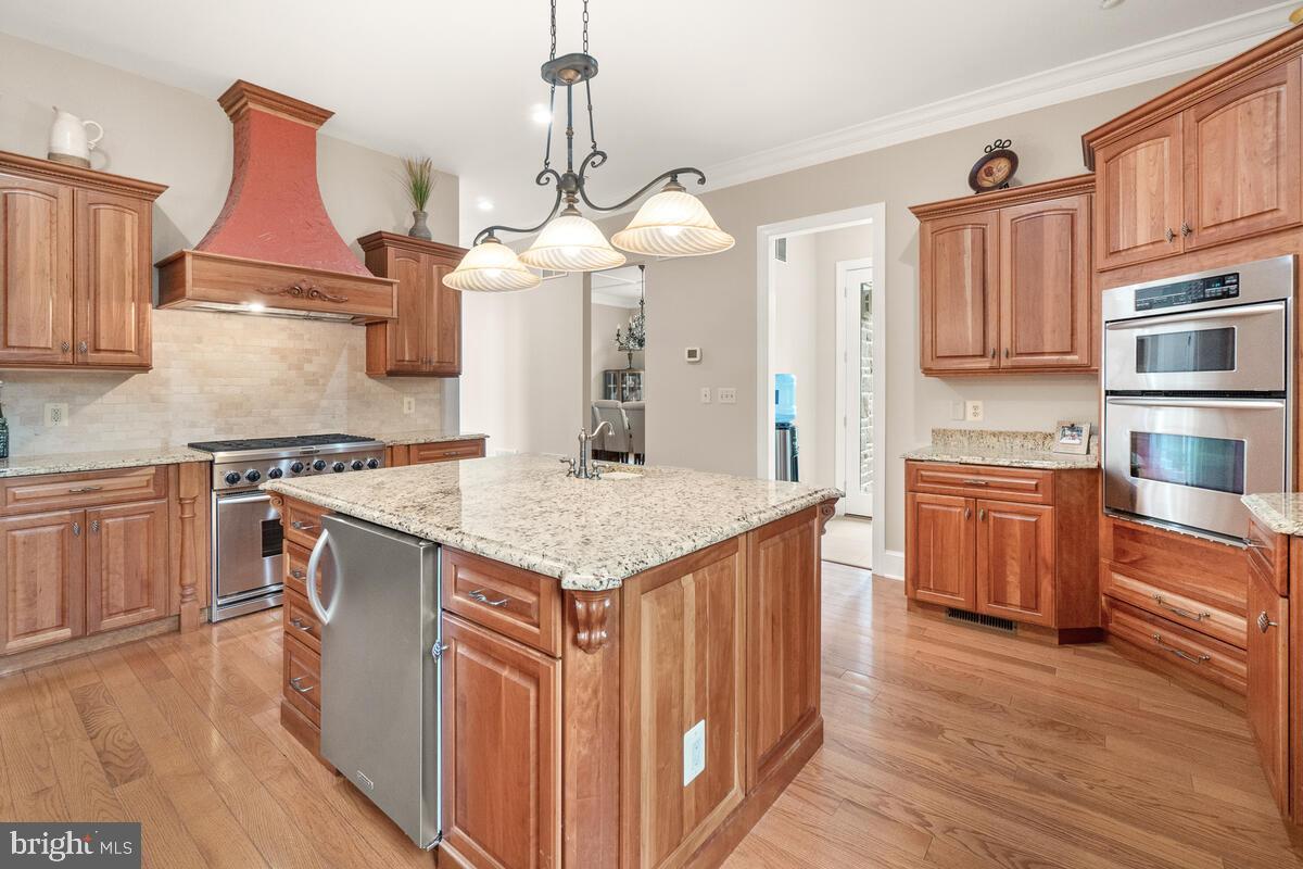 DAMASCUS OUTSIDE - Residential