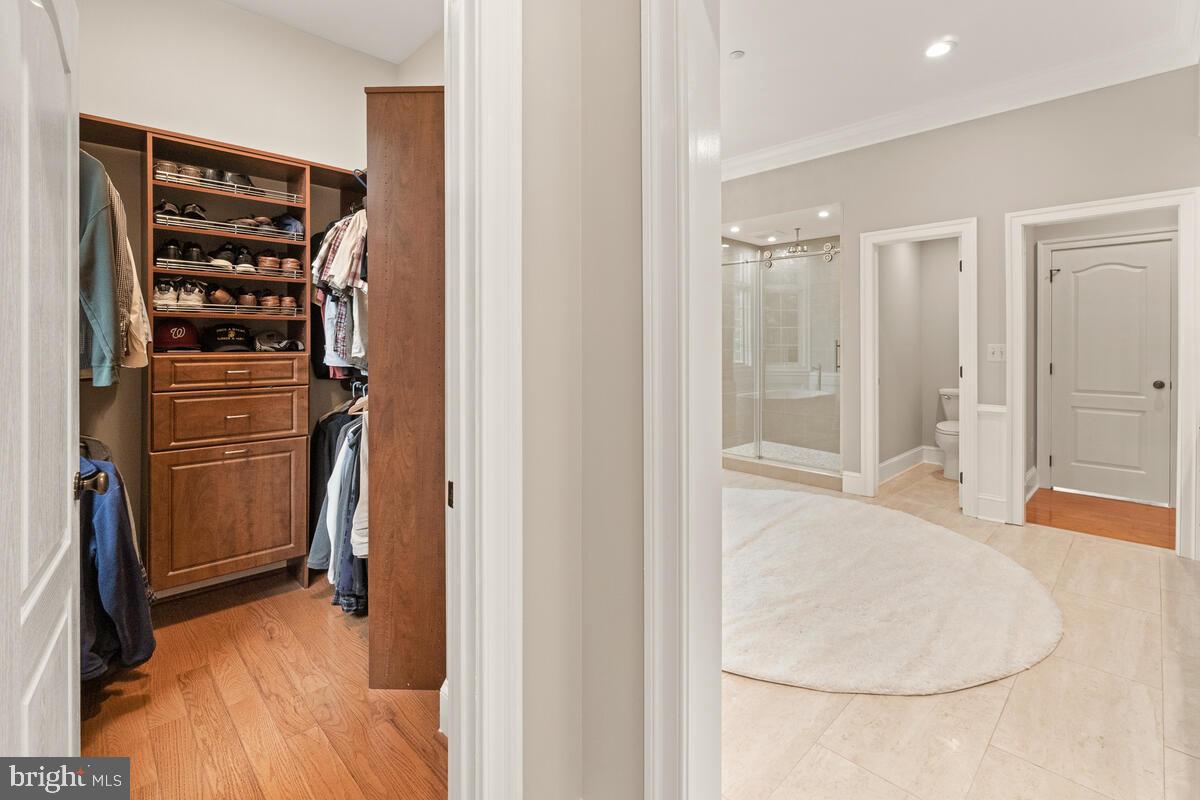 DAMASCUS OUTSIDE - Residential