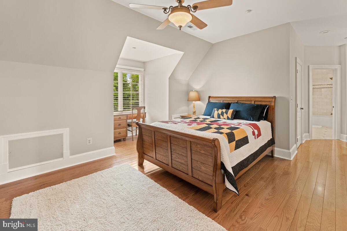 DAMASCUS OUTSIDE - Residential