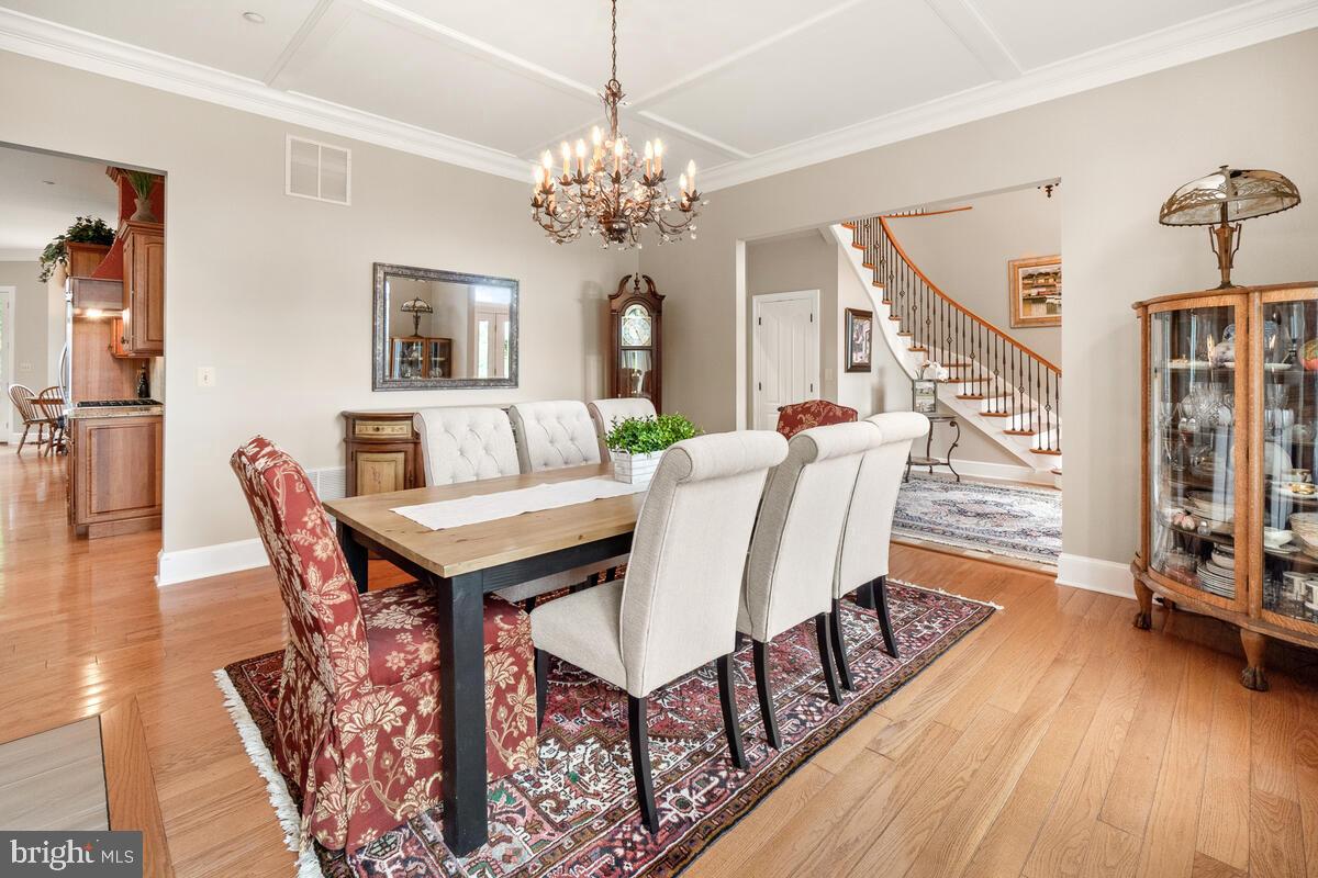 DAMASCUS OUTSIDE - Residential