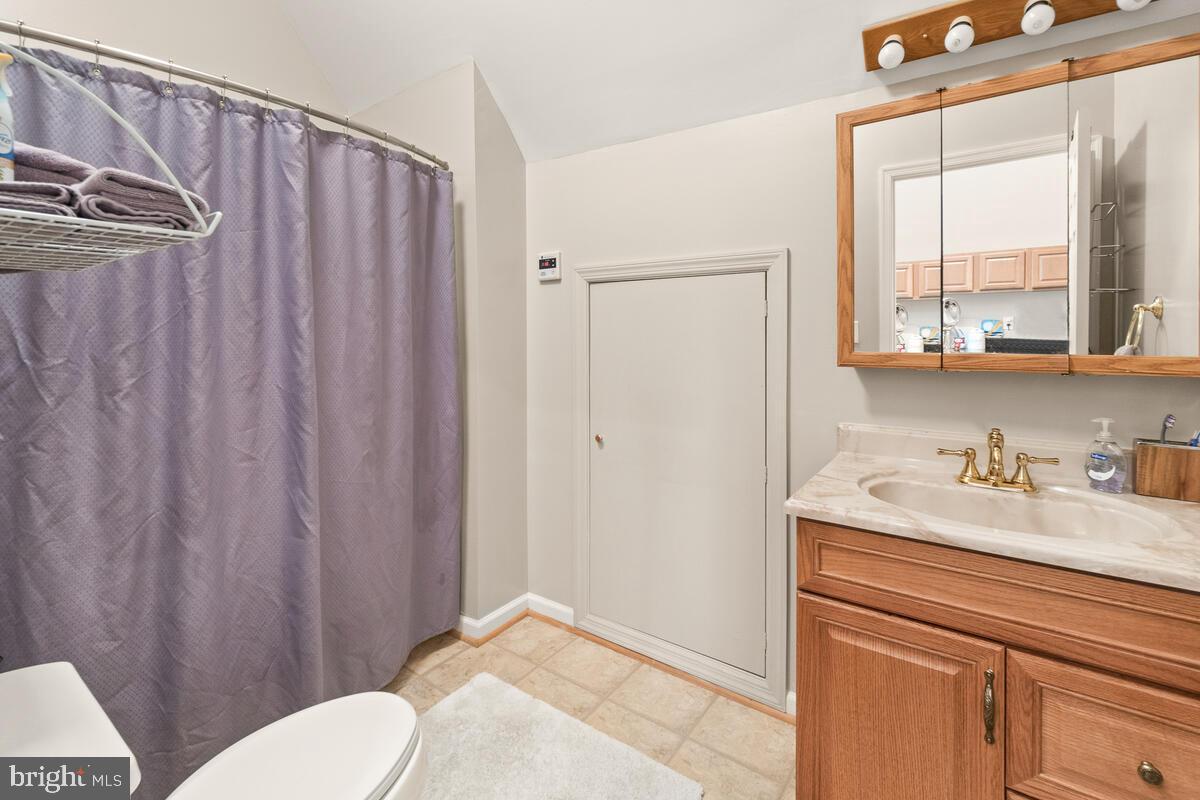 DAMASCUS OUTSIDE - Residential