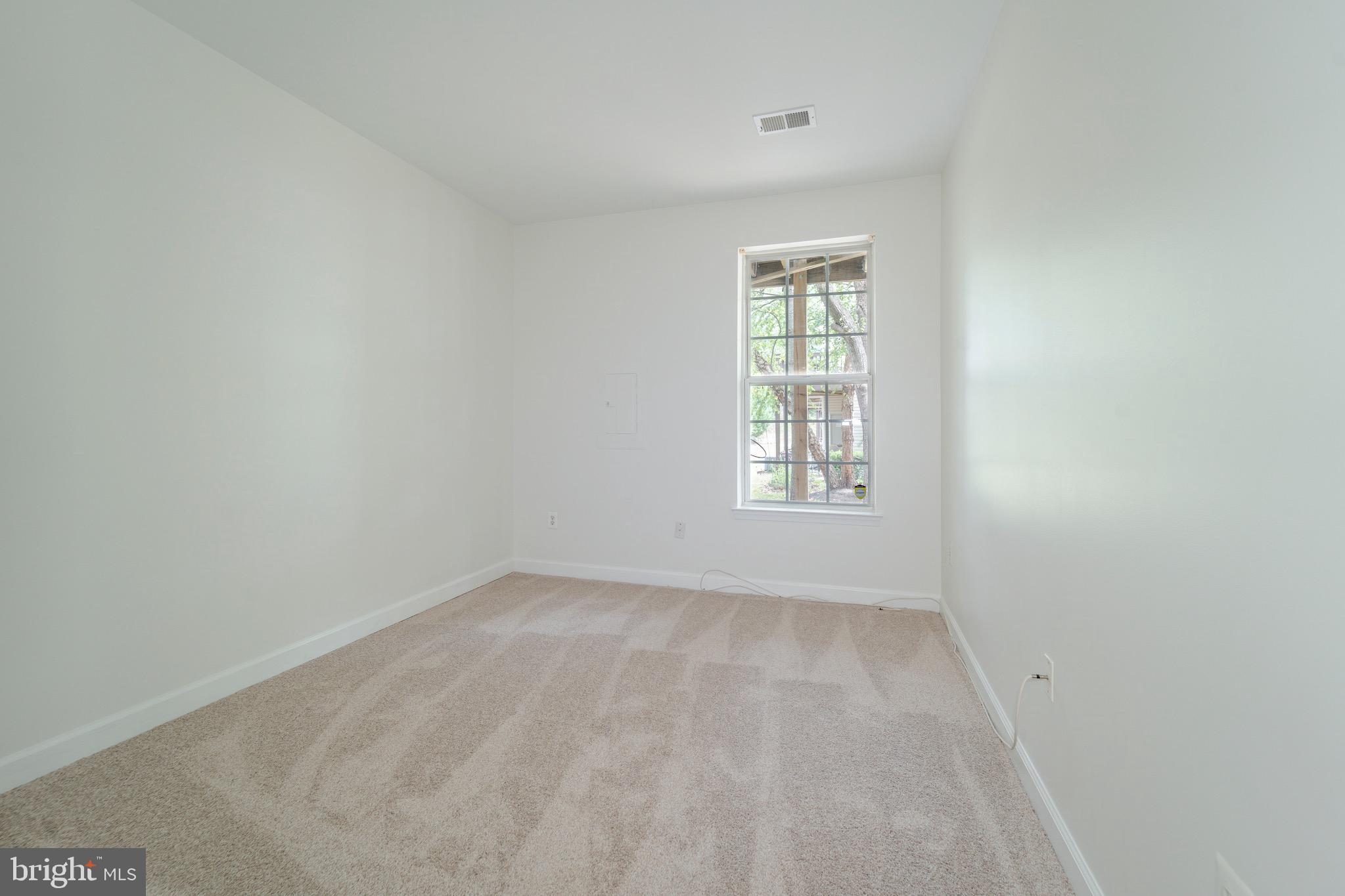 PINEY ORCHARD - Residential