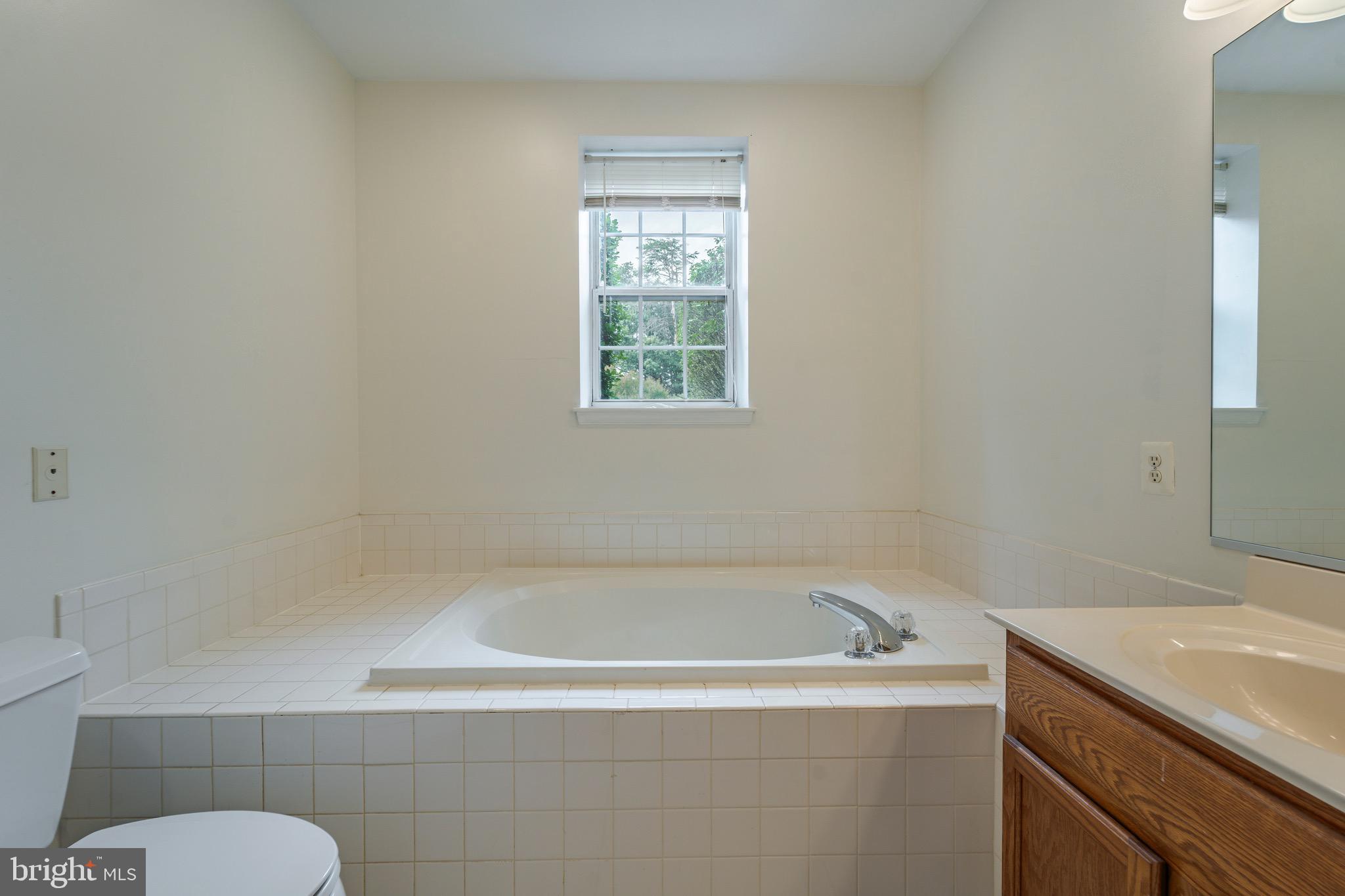 PINEY ORCHARD - Residential