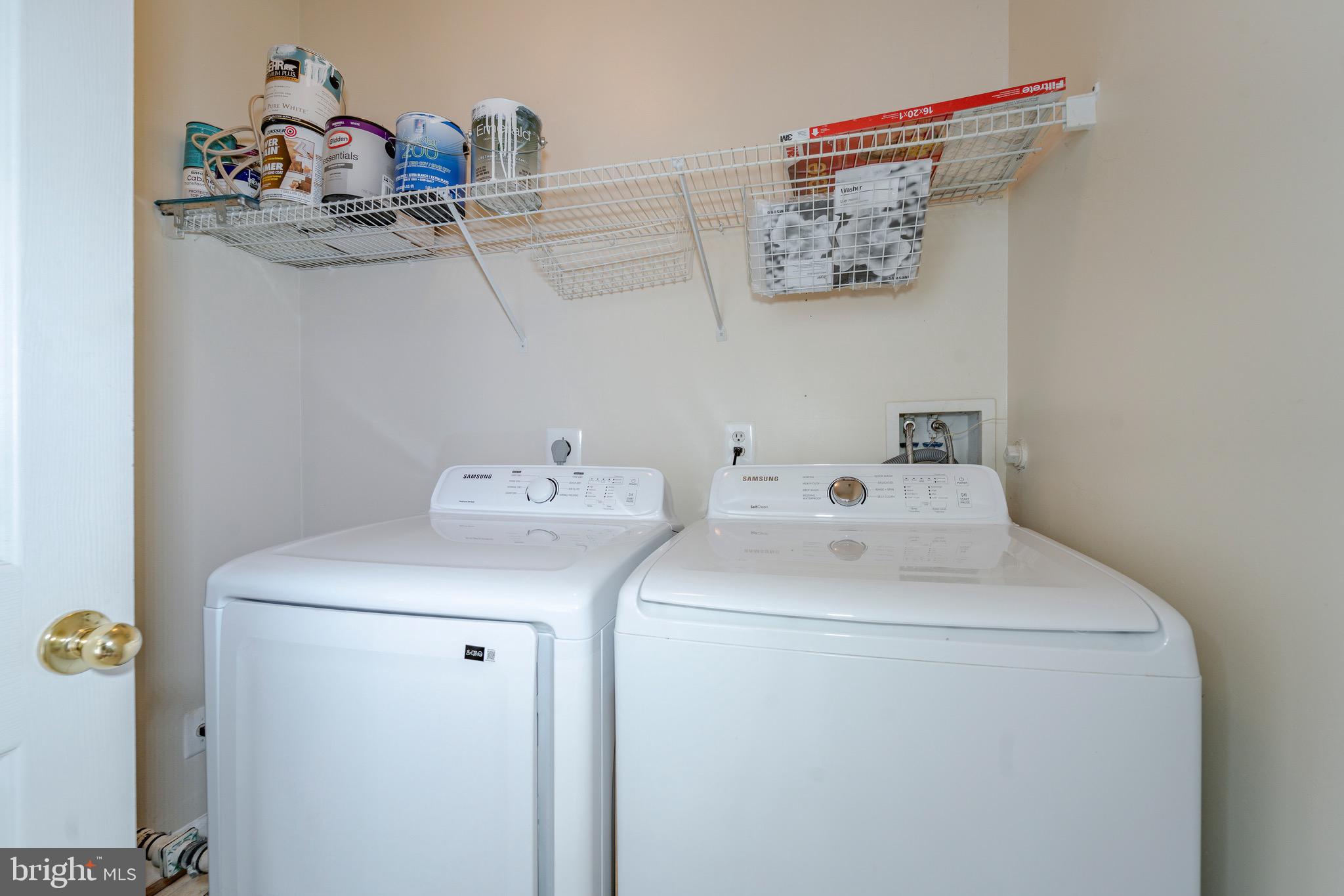 PINEY ORCHARD - Residential