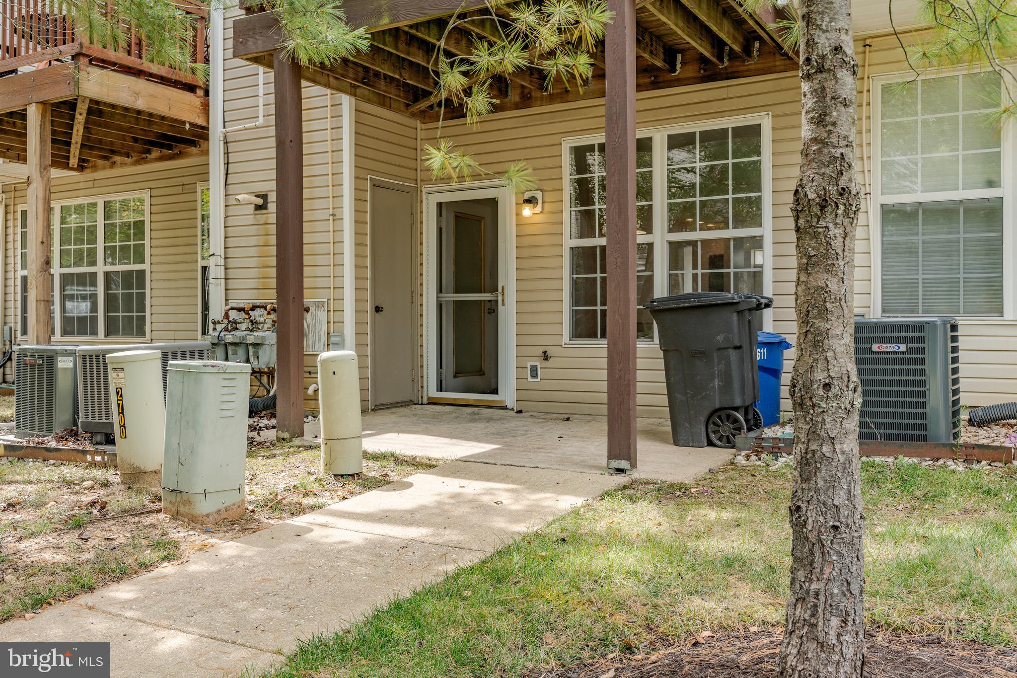 PINEY ORCHARD - Residential