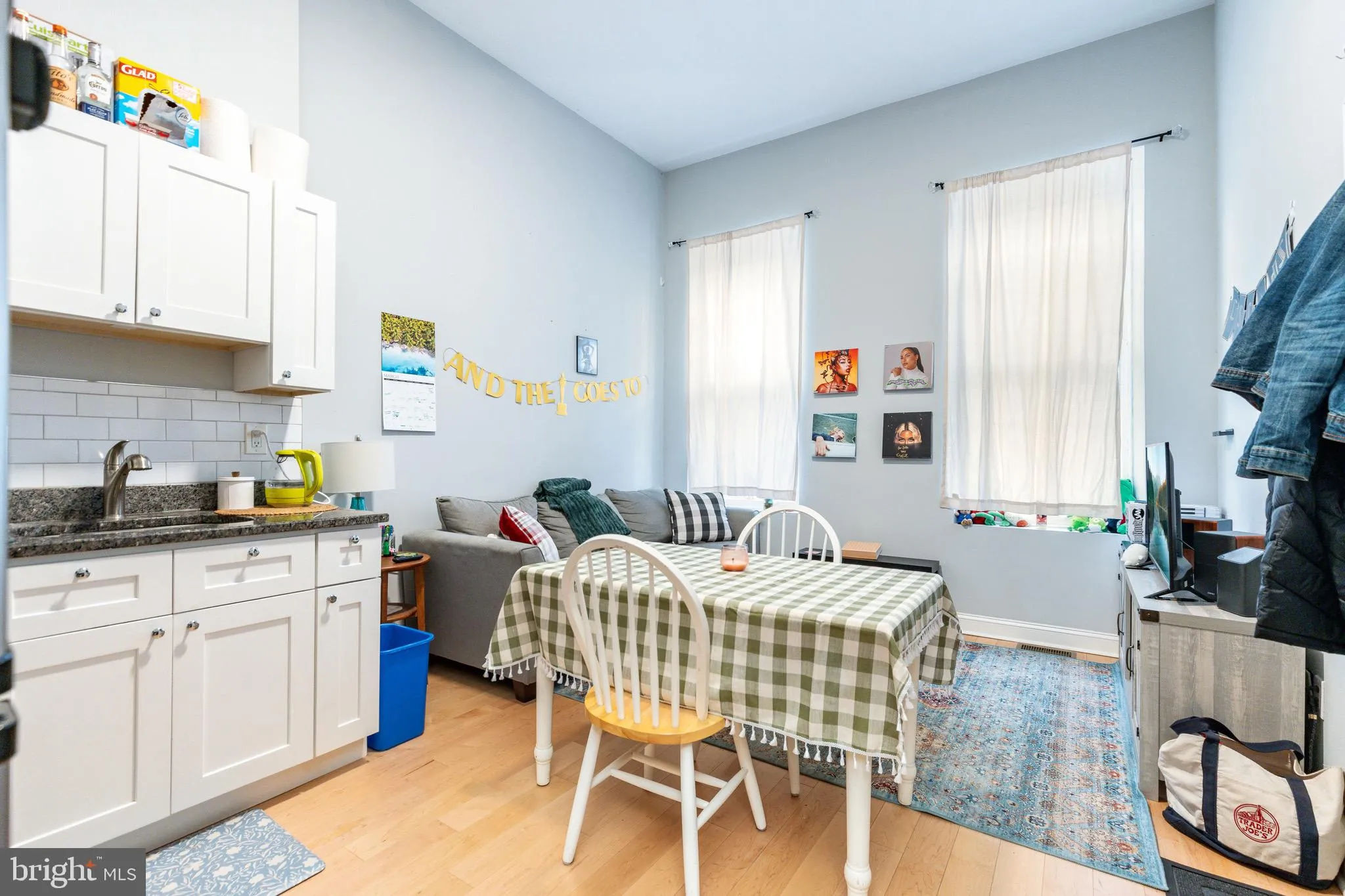 Philadelphia, Pennsylvania 19130, United States, ,Commercial,Active,98951