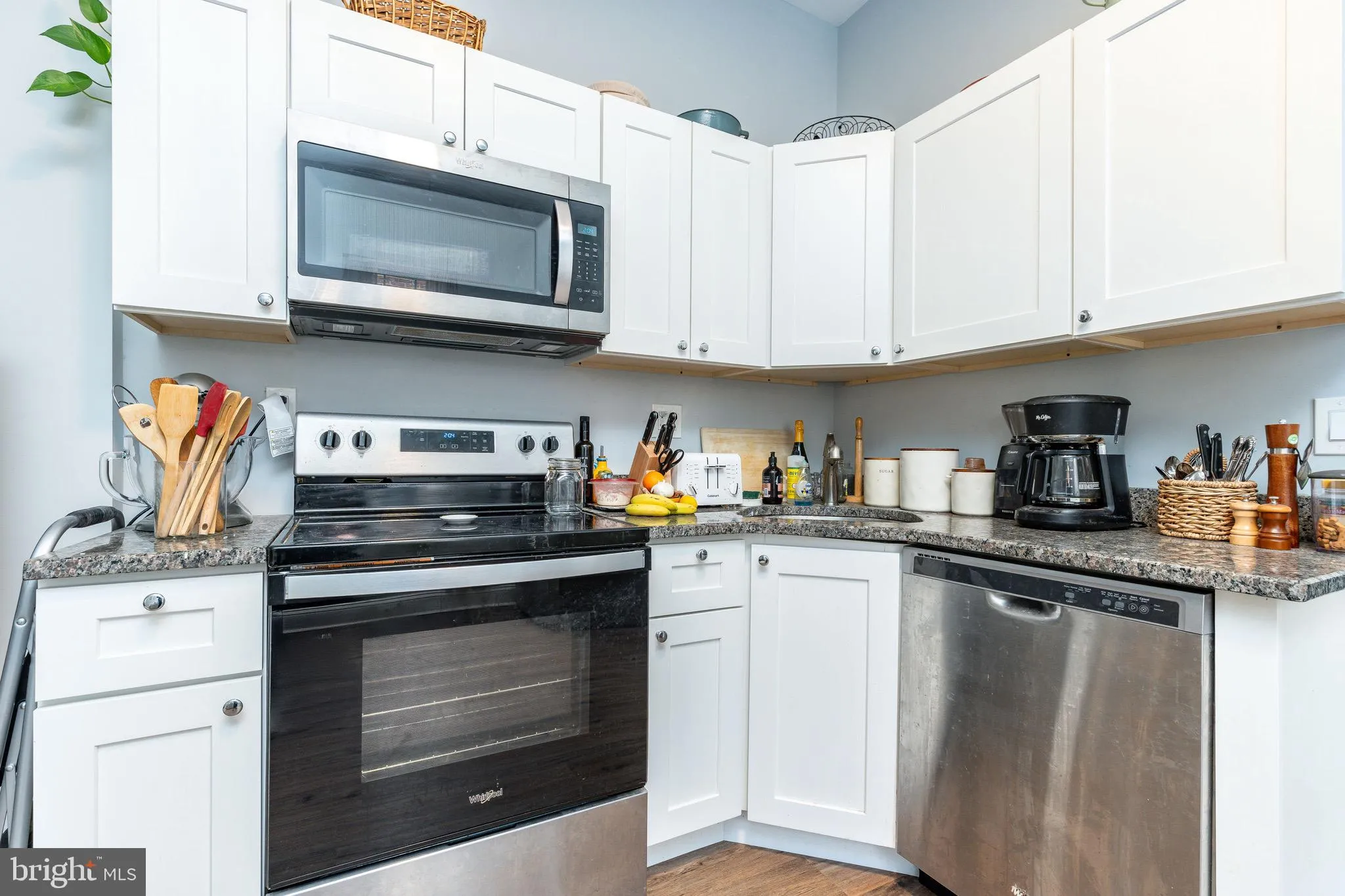 Philadelphia, Pennsylvania 19130, United States, ,Commercial,Active,98951