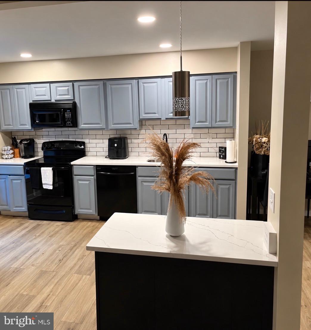 509 JAEGER COURT