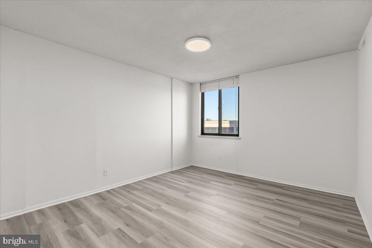 AMERICANA CENTRE - Residential