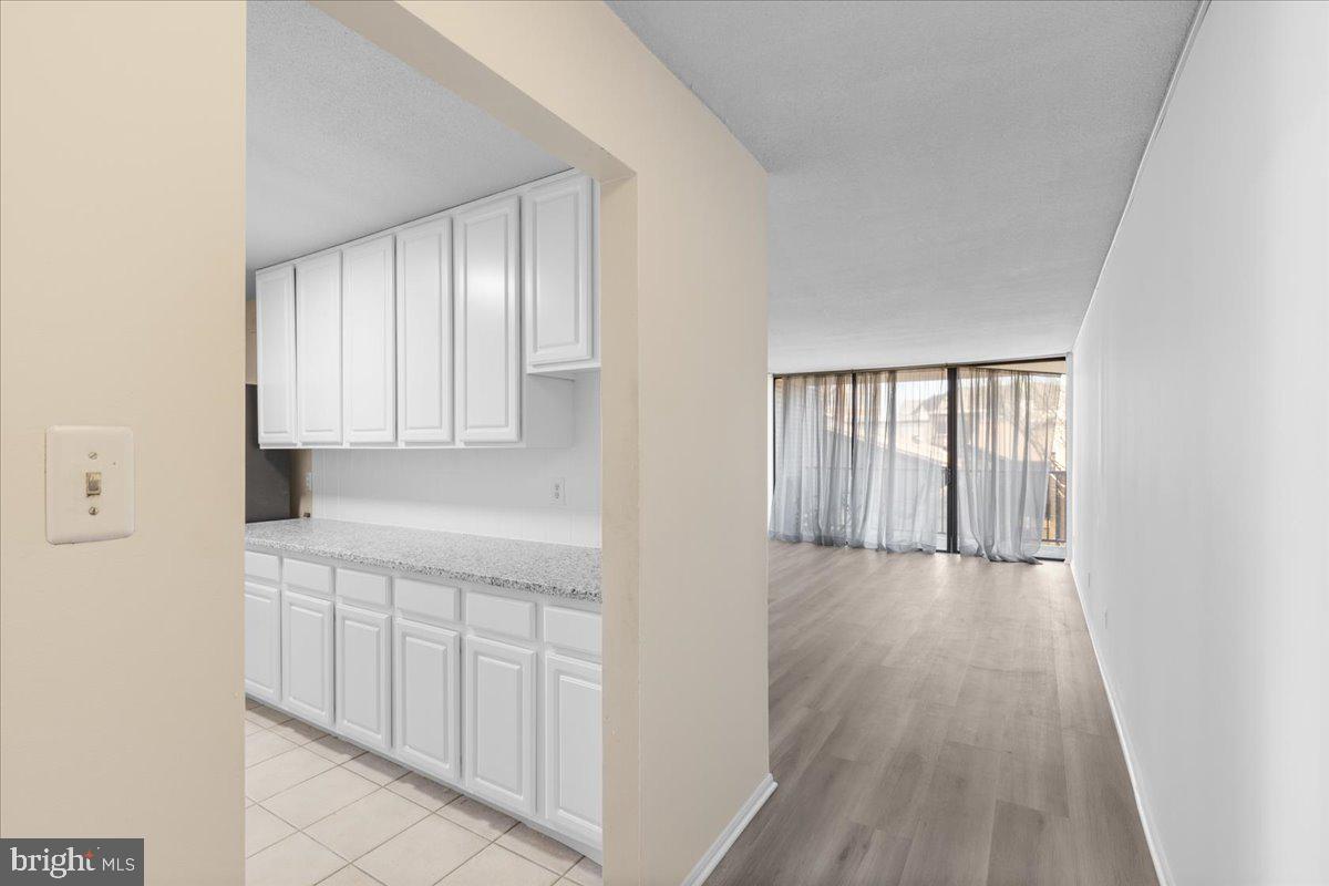 AMERICANA CENTRE - Residential