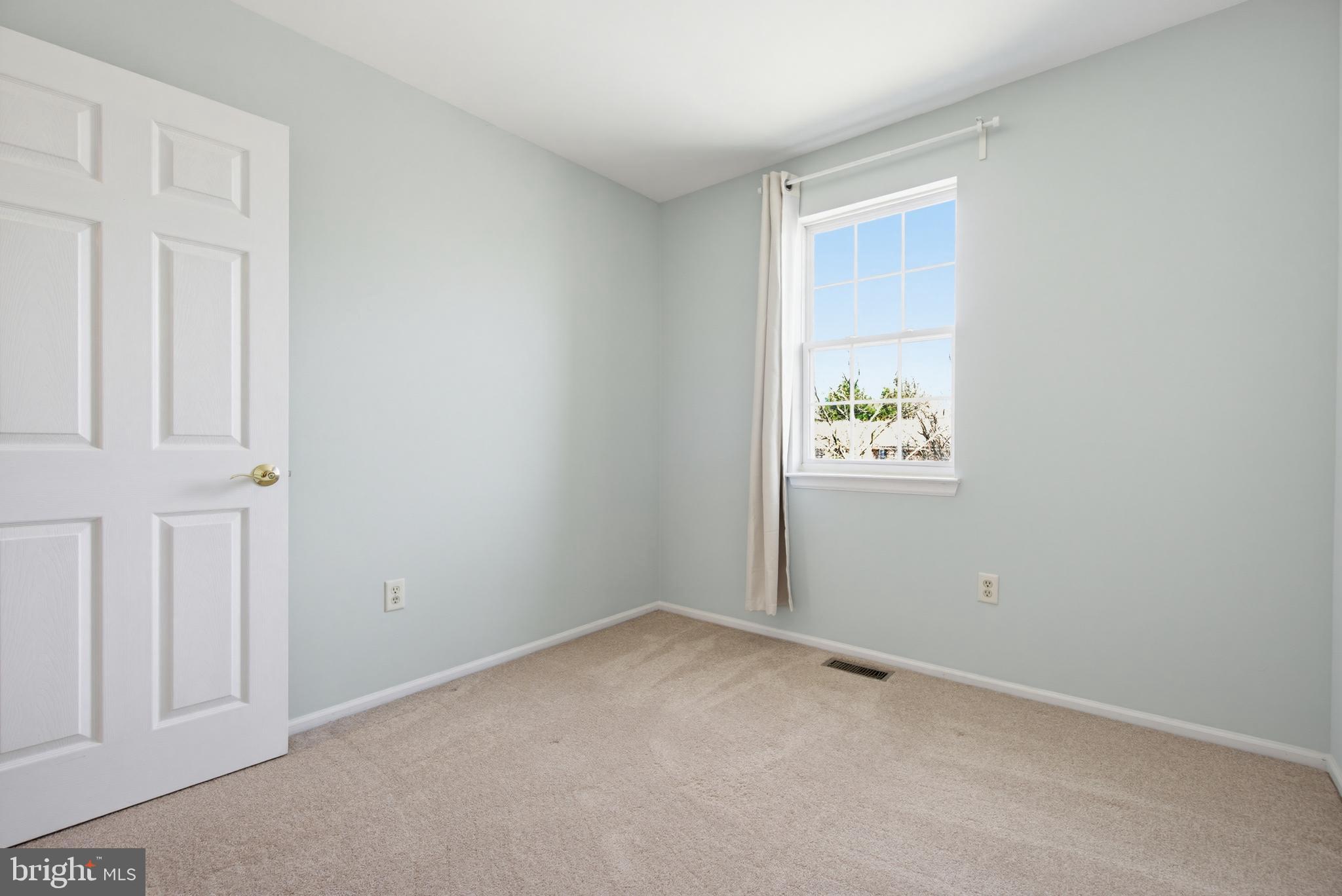 VILLAGE OF LONG REACH - Residential