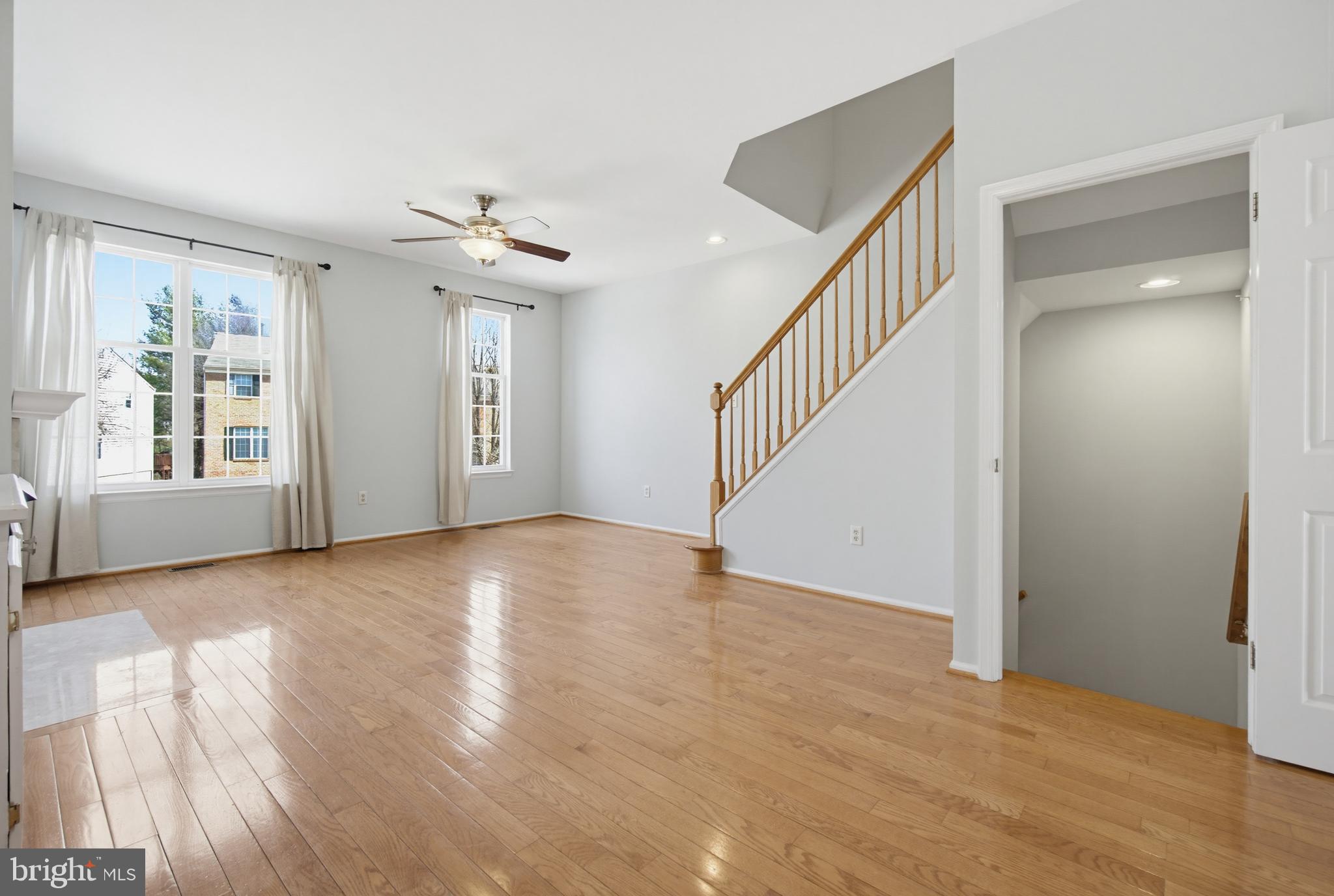 VILLAGE OF LONG REACH - Residential