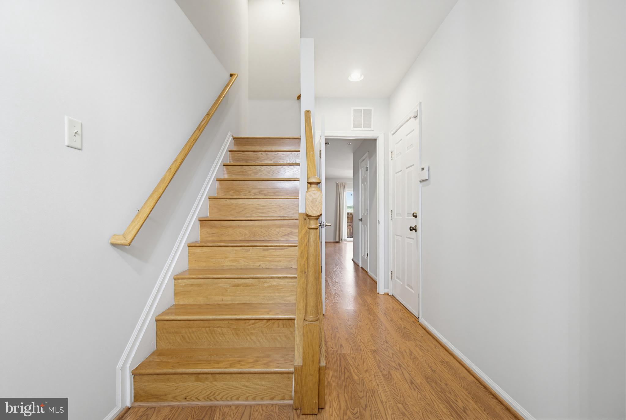 VILLAGE OF LONG REACH - Residential