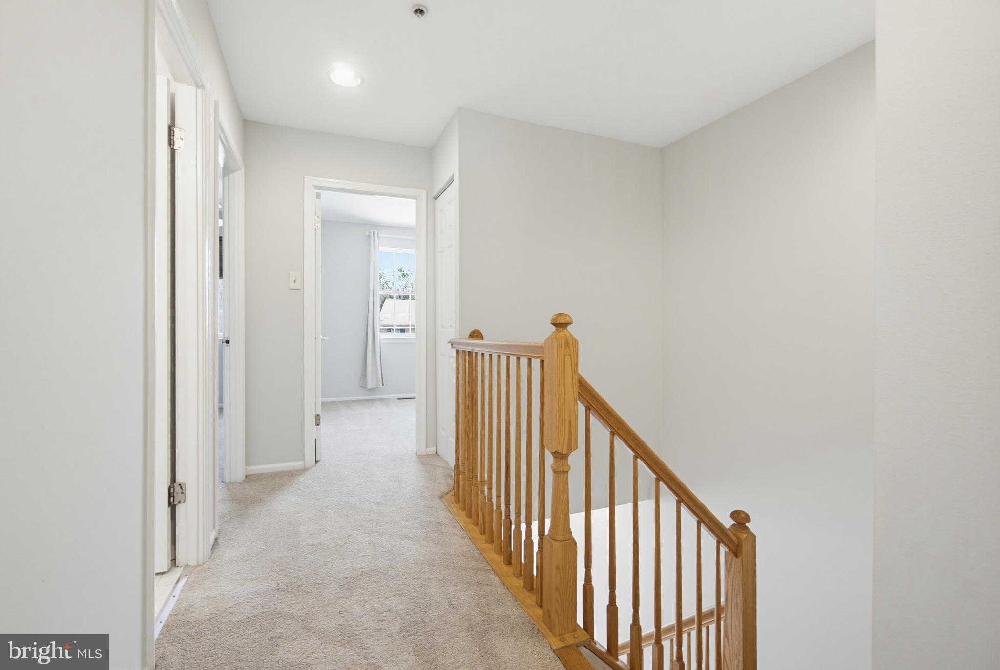 VILLAGE OF LONG REACH - Residential