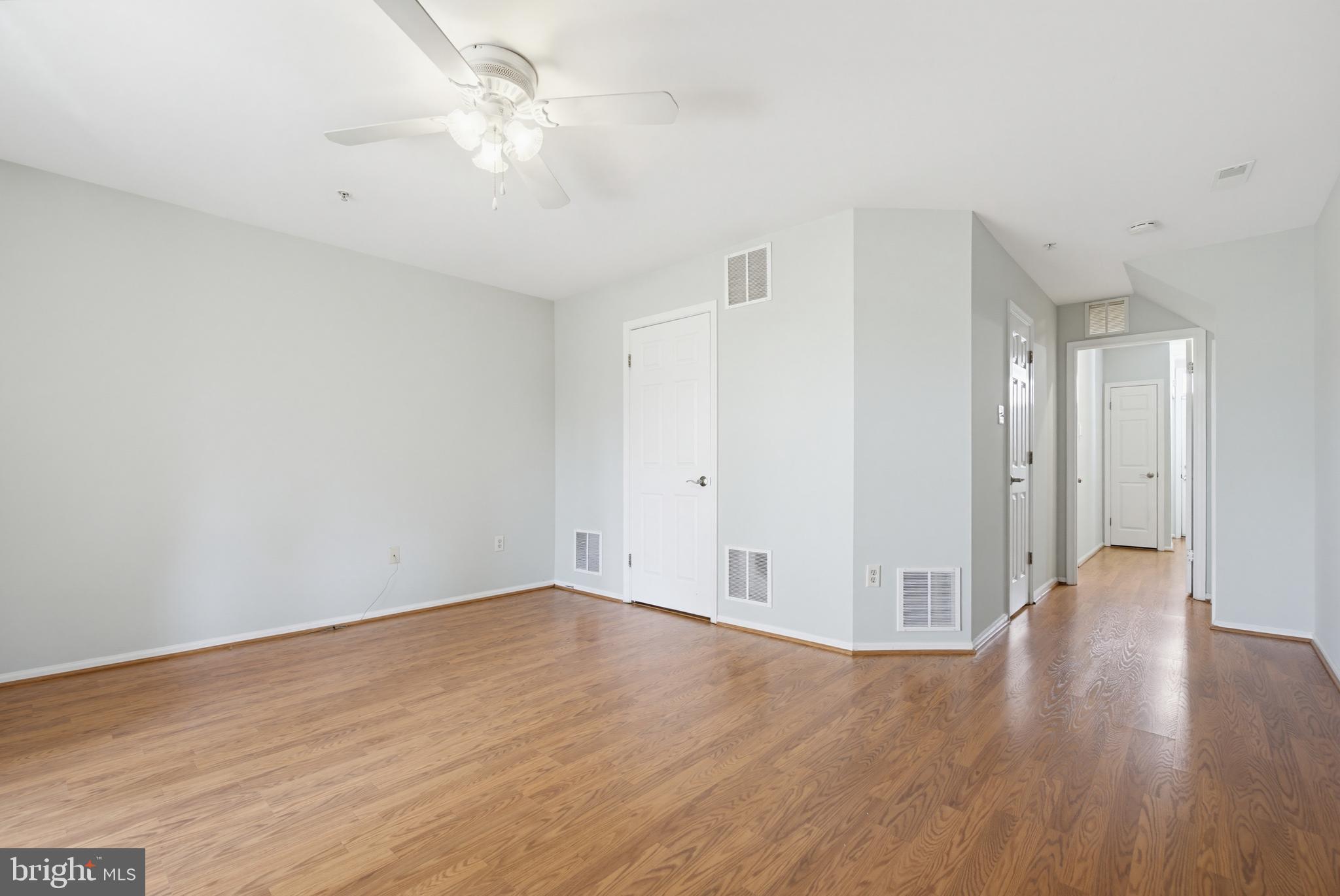 VILLAGE OF LONG REACH - Residential