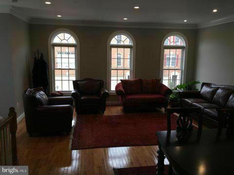 MEADOW BROOK COVE - Residential Lease