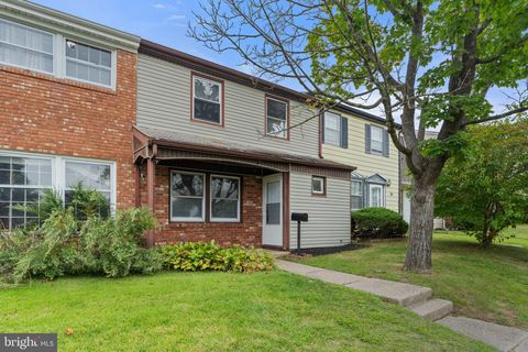 Photo of 23 Farragut Court, WILLINGBORO, NJ 08046 (MLS # NJBL2091282)