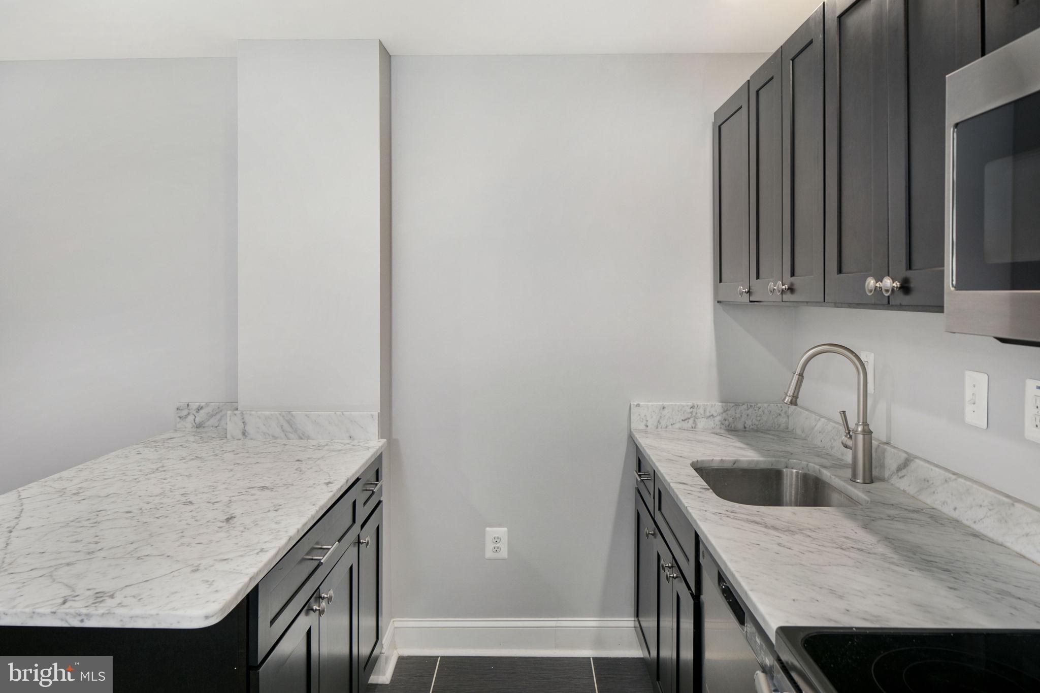 225 CHANNING STREET NE