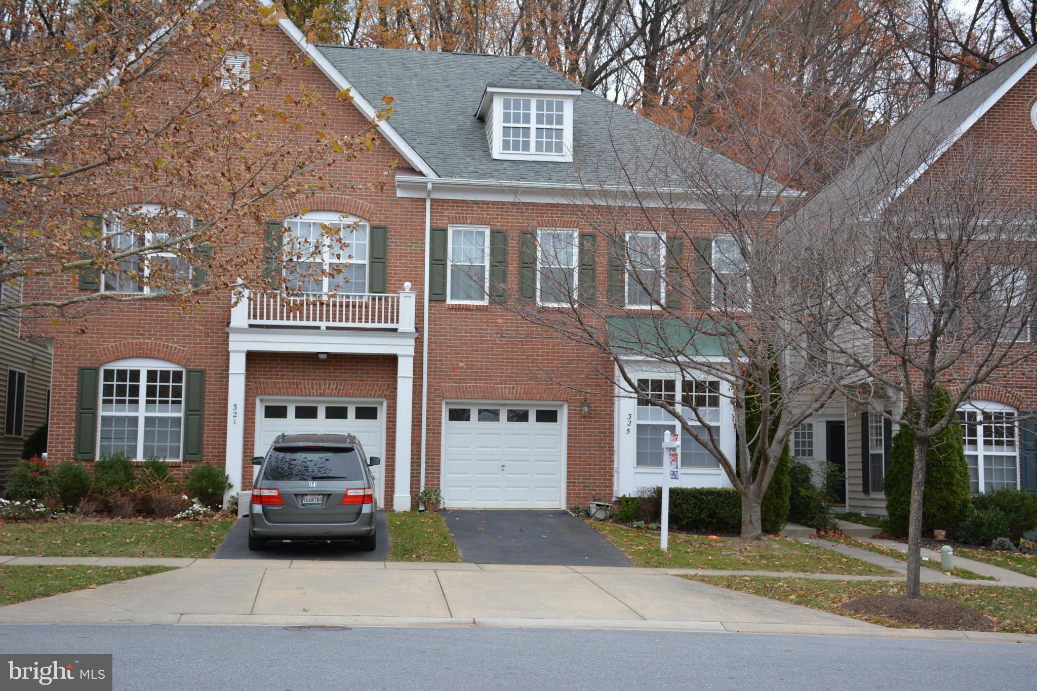 A beautiful DUPLEX back to woods and walk trail, granite counter, SS appliances,two story foyer, kitchen with island open to family room with gas fireplace. Owners suite with 2 walk in closets. Finished basement with playroom/bonus room, recreation room, full bath and large laundry room. Community POOL, GYM, Tennis Court, and more. Near Kentlands, RIO/Crown, Metro, Highway, $55/adult, Visit www.longandfoster.com apply online. The minimum credit score 650+ is required. The property will be available on 8/26/2020.