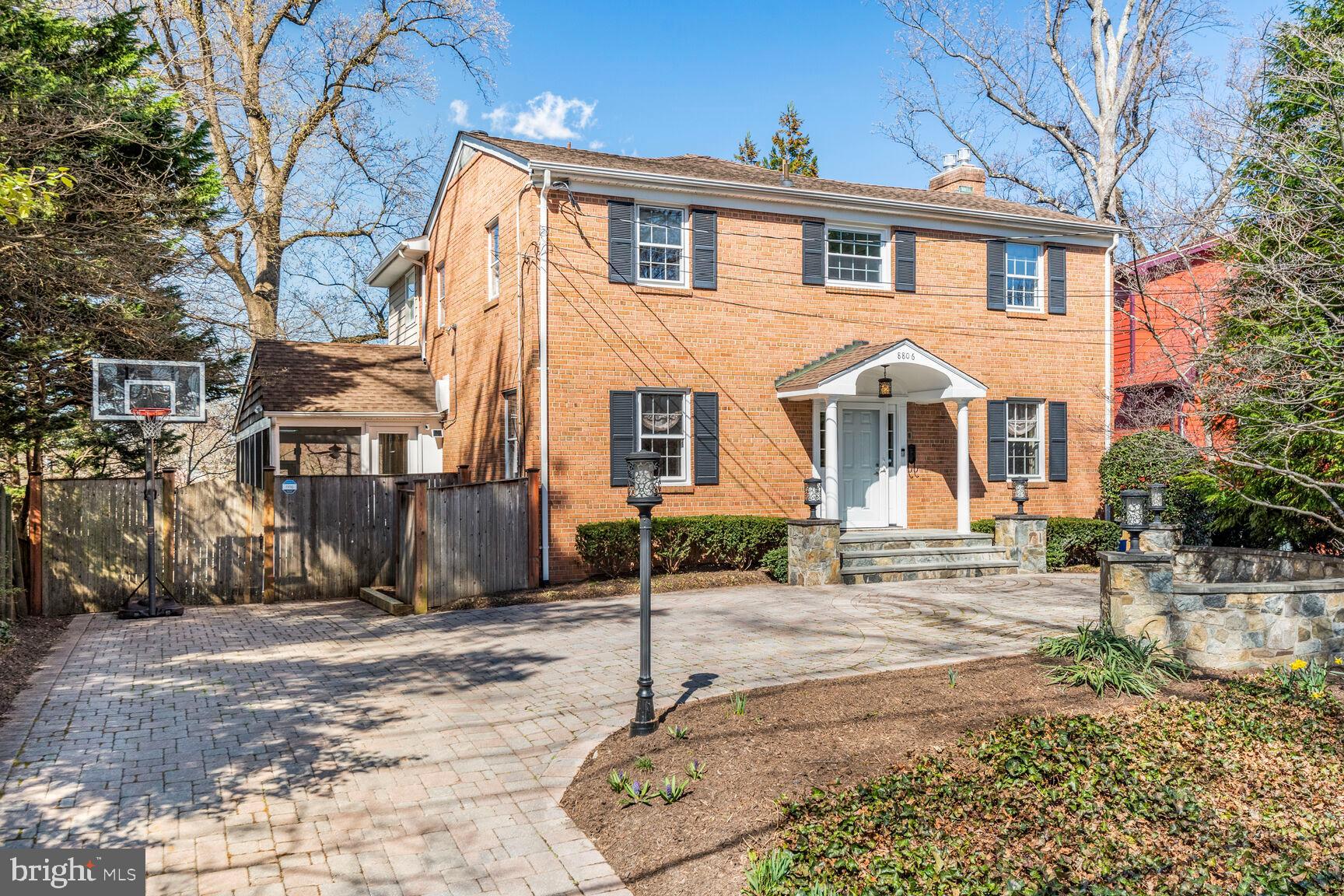 HUNTINGTON TERRACE - Residential