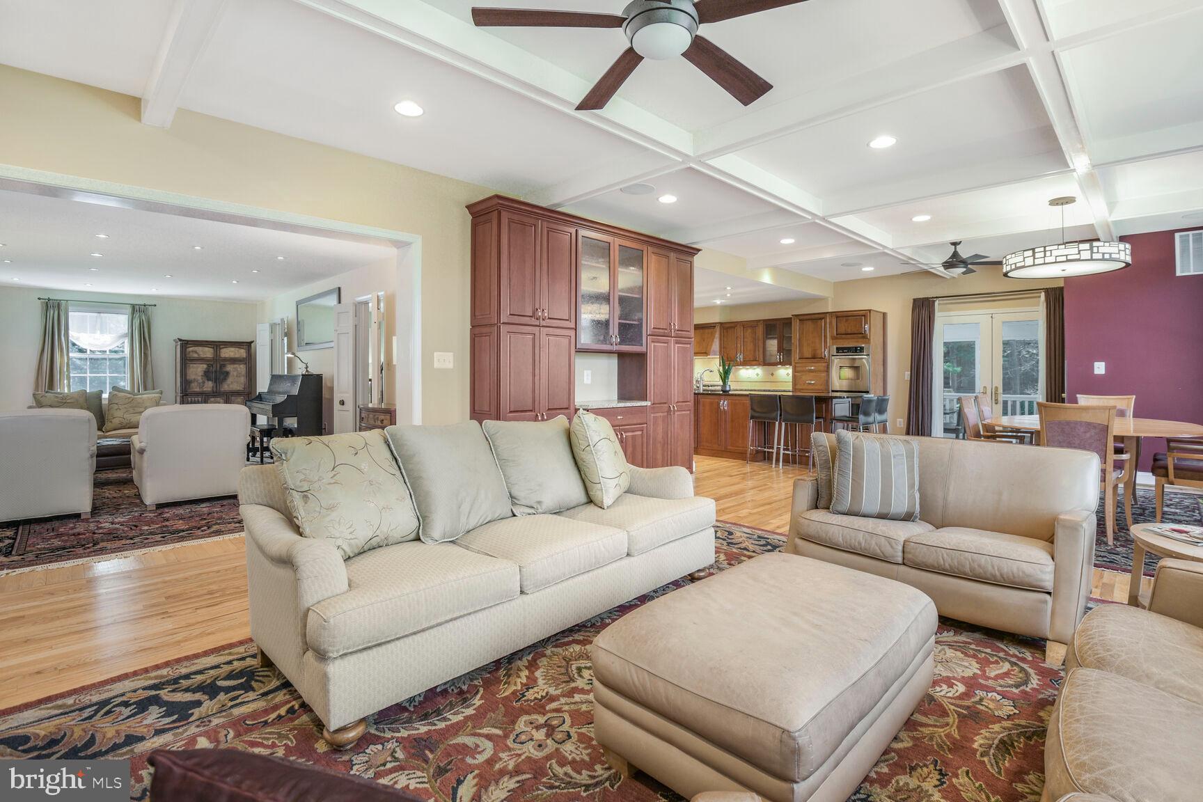 HUNTINGTON TERRACE - Residential