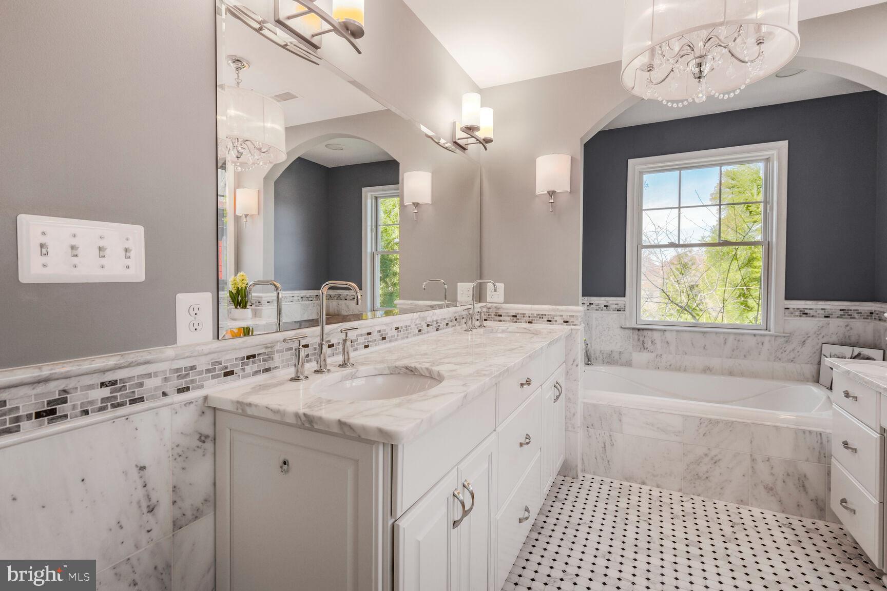 HUNTINGTON TERRACE - Residential