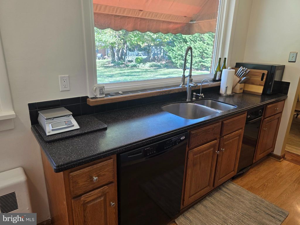 Photo of 1906 Colonial Road, HARRISBURG, PA 17112 (MLS # PADA2057088)