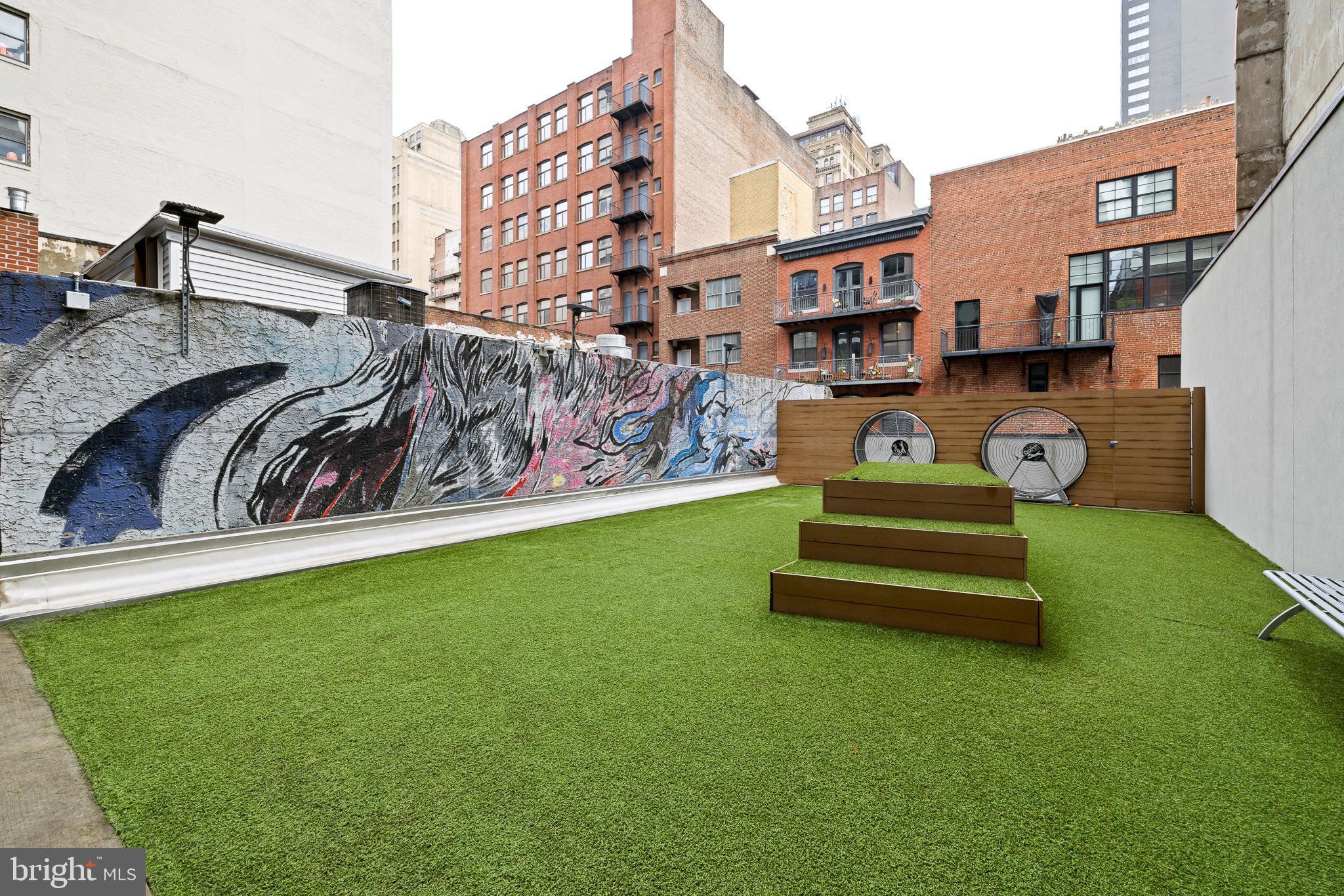 CENTER CITY - Residential Lease