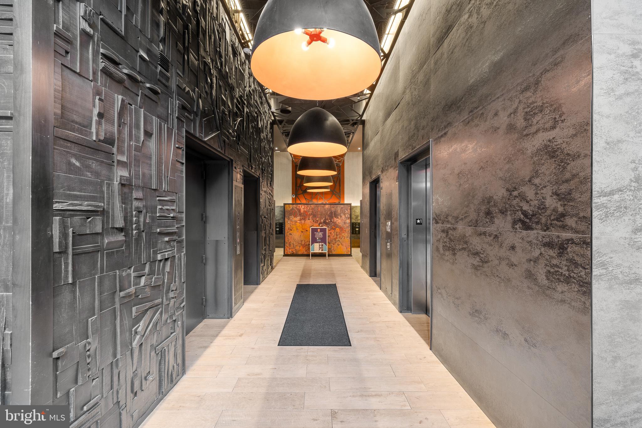 CENTER CITY - Residential Lease