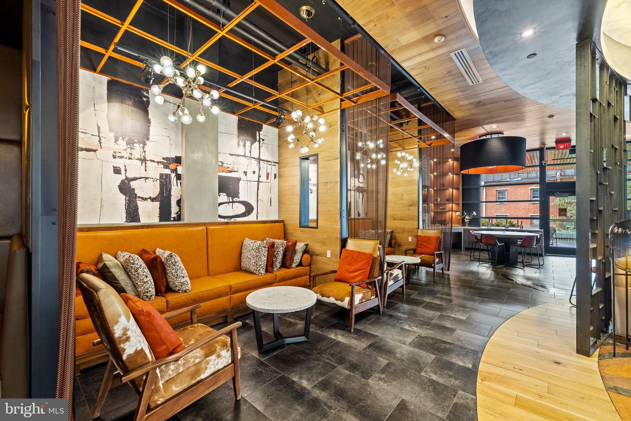 CENTER CITY - Residential Lease