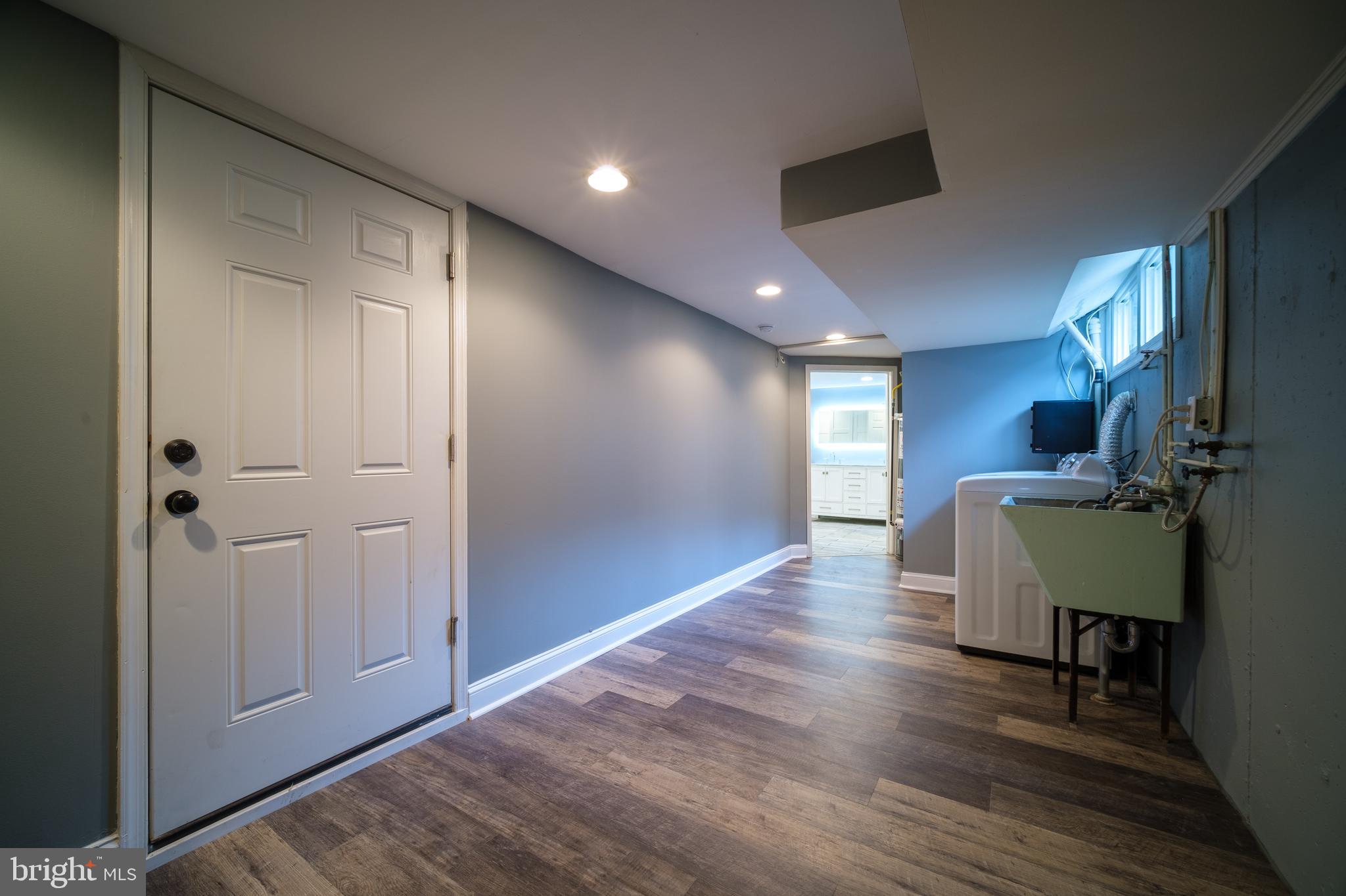 ROXBOROUGH - Residential