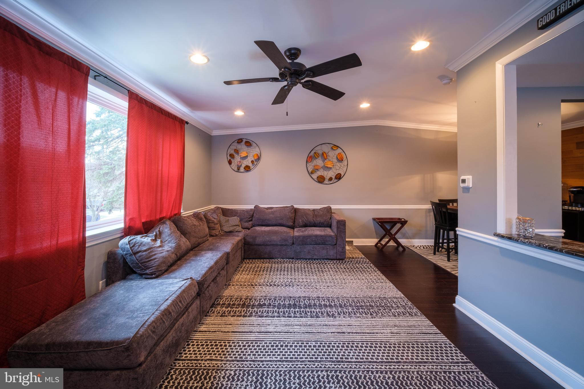 ROXBOROUGH - Residential