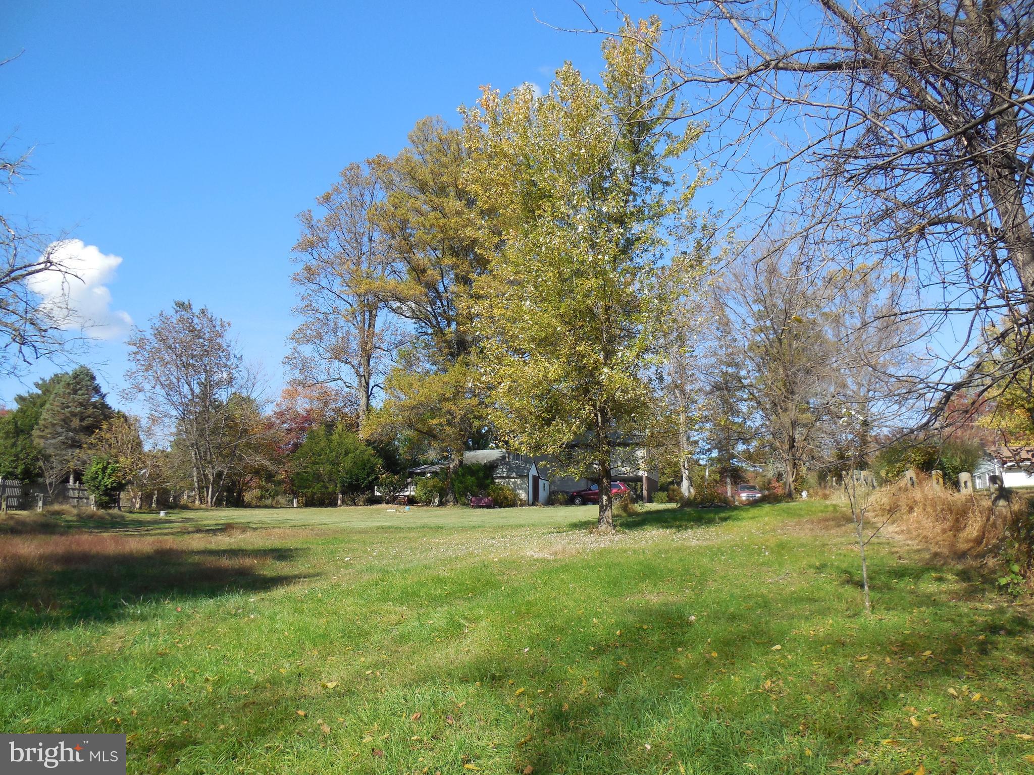 SUNNYBROOK FARMS - Residential